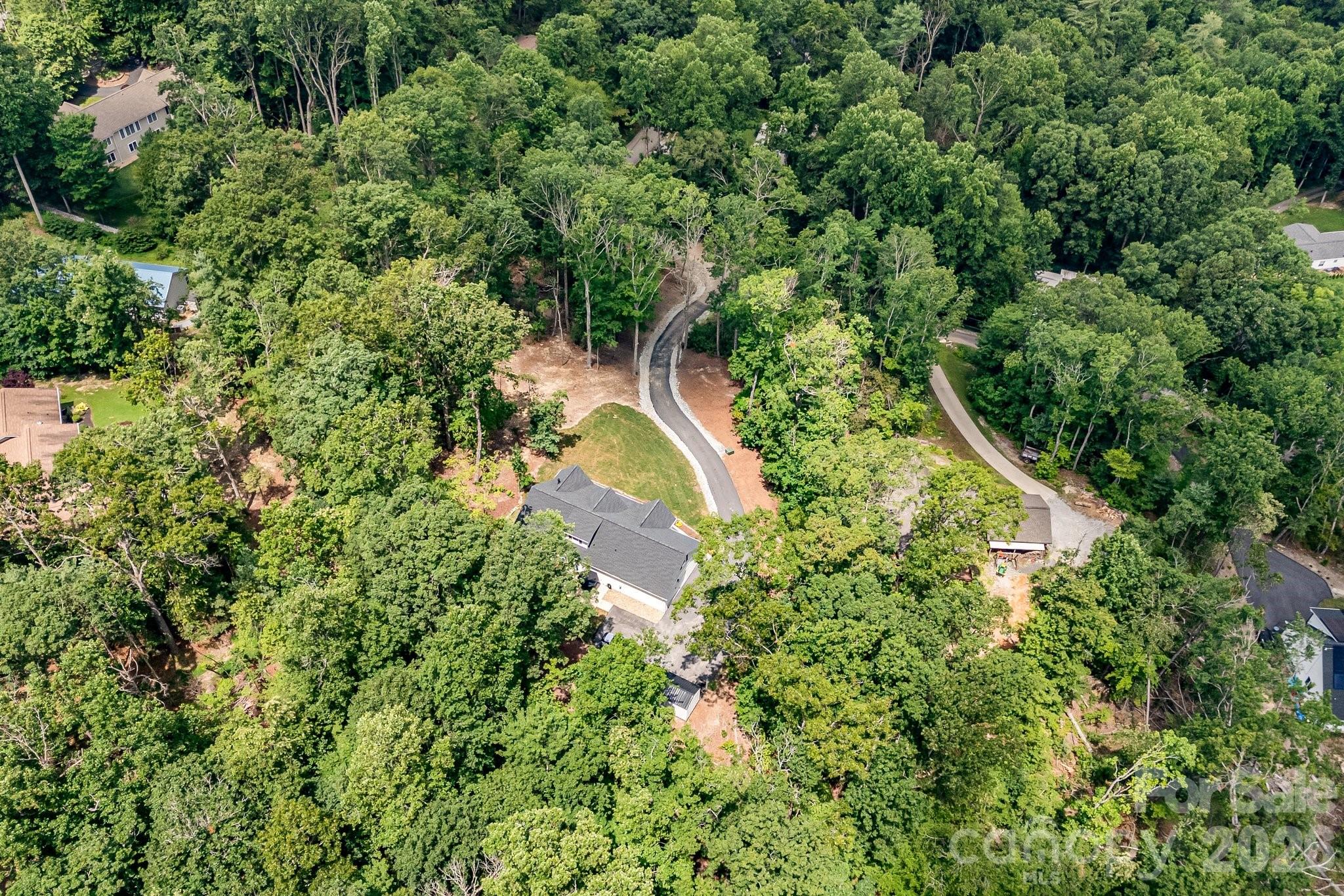 70 Jp Huggins Drive — Hendersonville