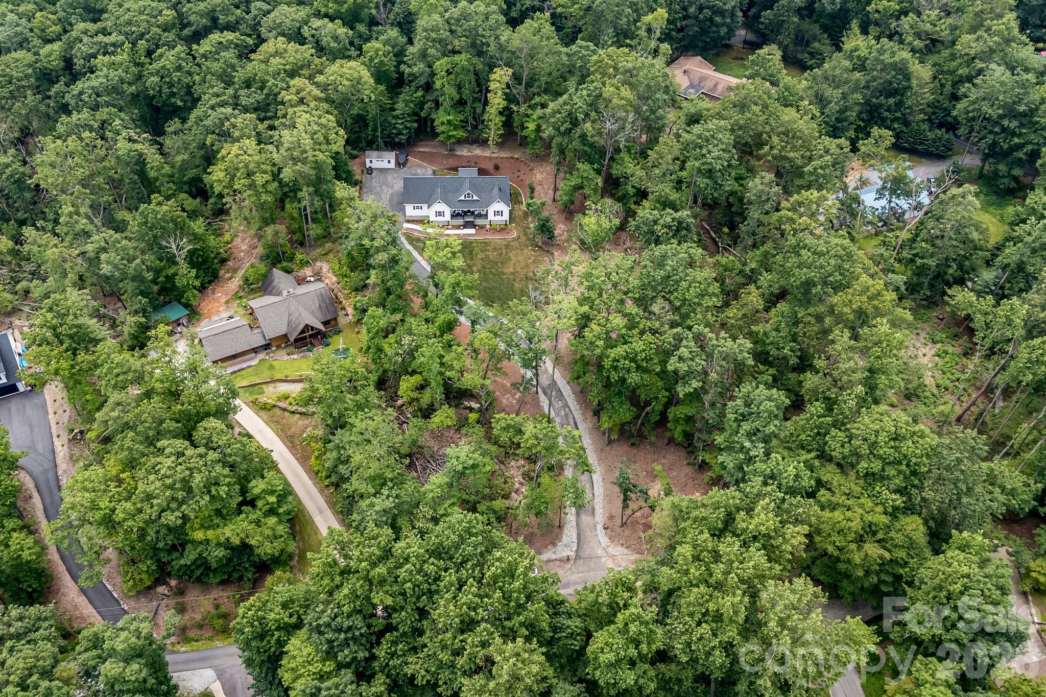 70 Jp Huggins Drive — Hendersonville