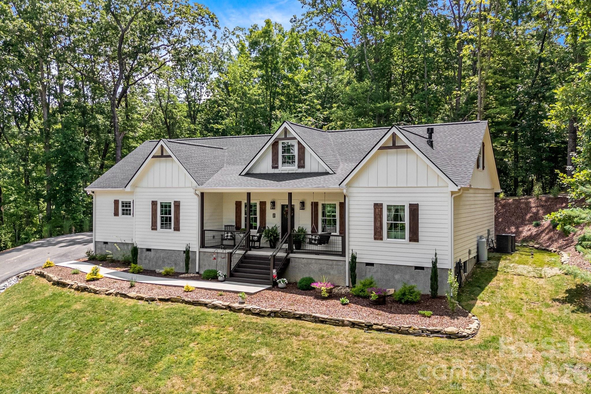 70 Jp Huggins Drive — Hendersonville