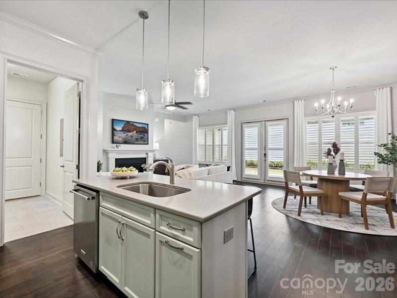 2034 Laney Pond Road — Matthews