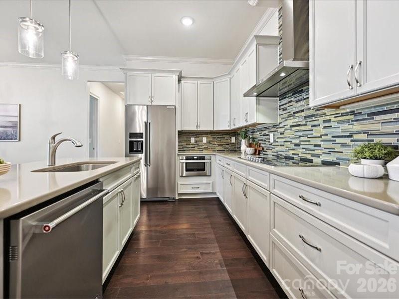 2034 Laney Pond Road — Matthews