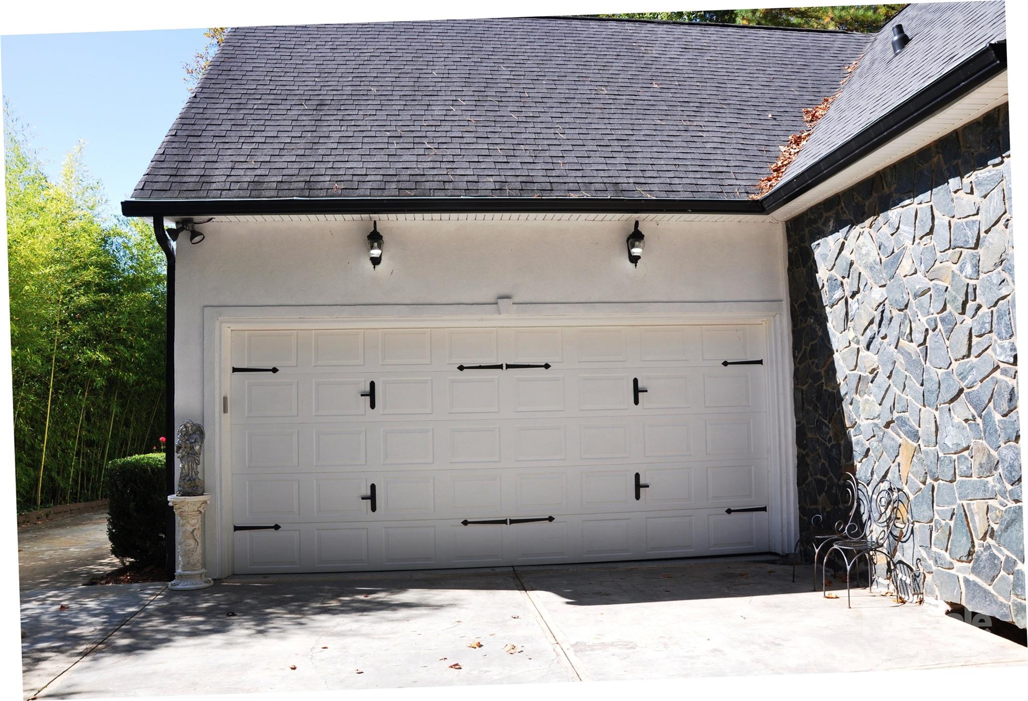 3645 Lake Bluff Drive — Sherrills Ford