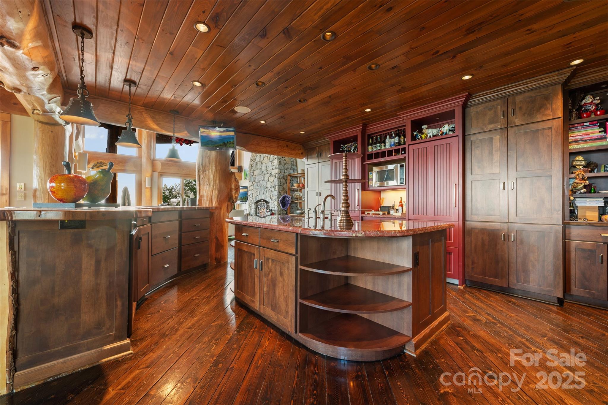 2910 Eagles Nest Trail — Banner Elk