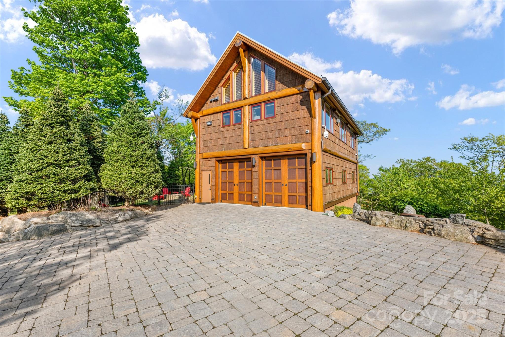 2910 Eagles Nest Trail — Banner Elk