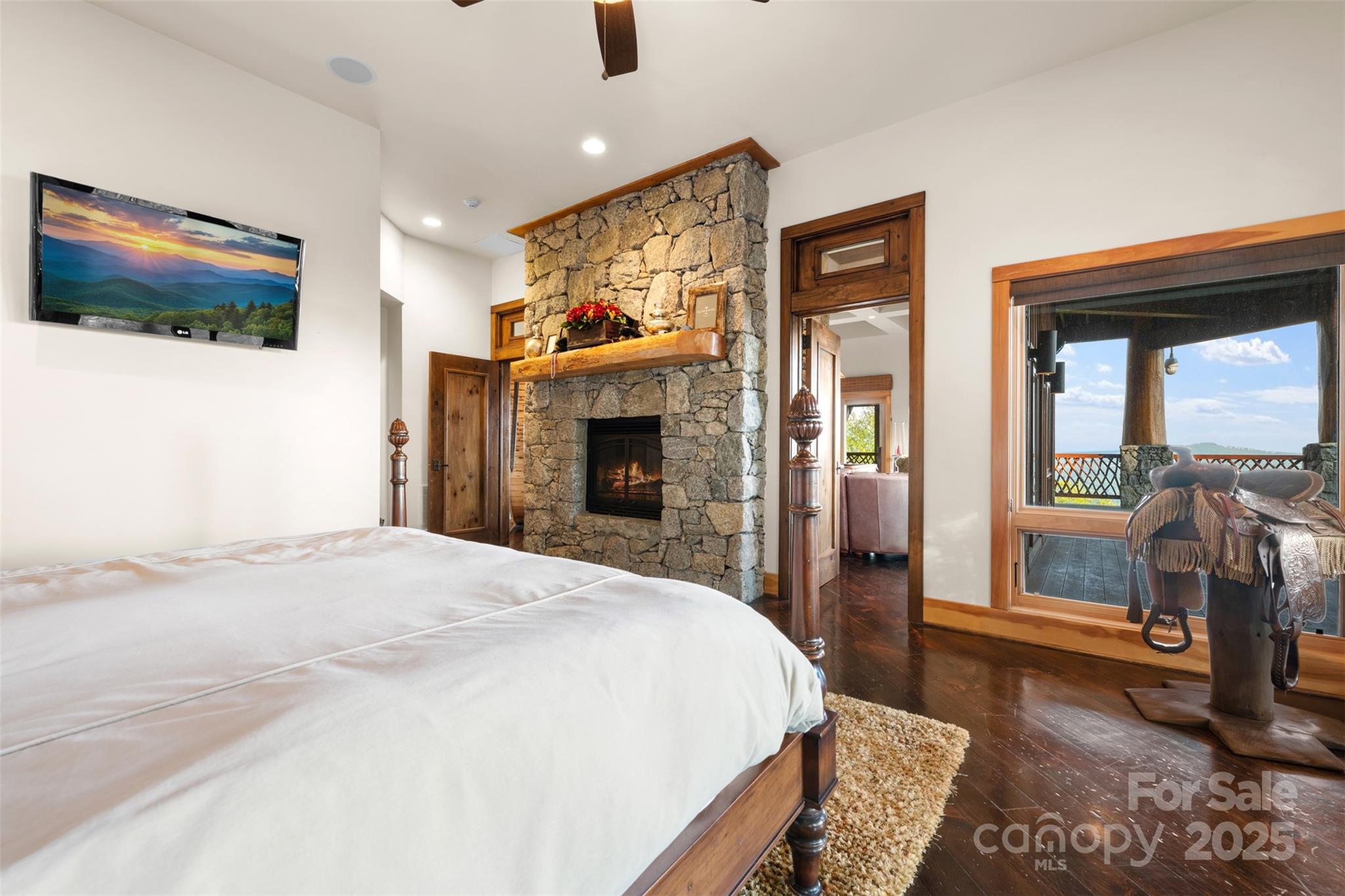 2910 Eagles Nest Trail — Banner Elk