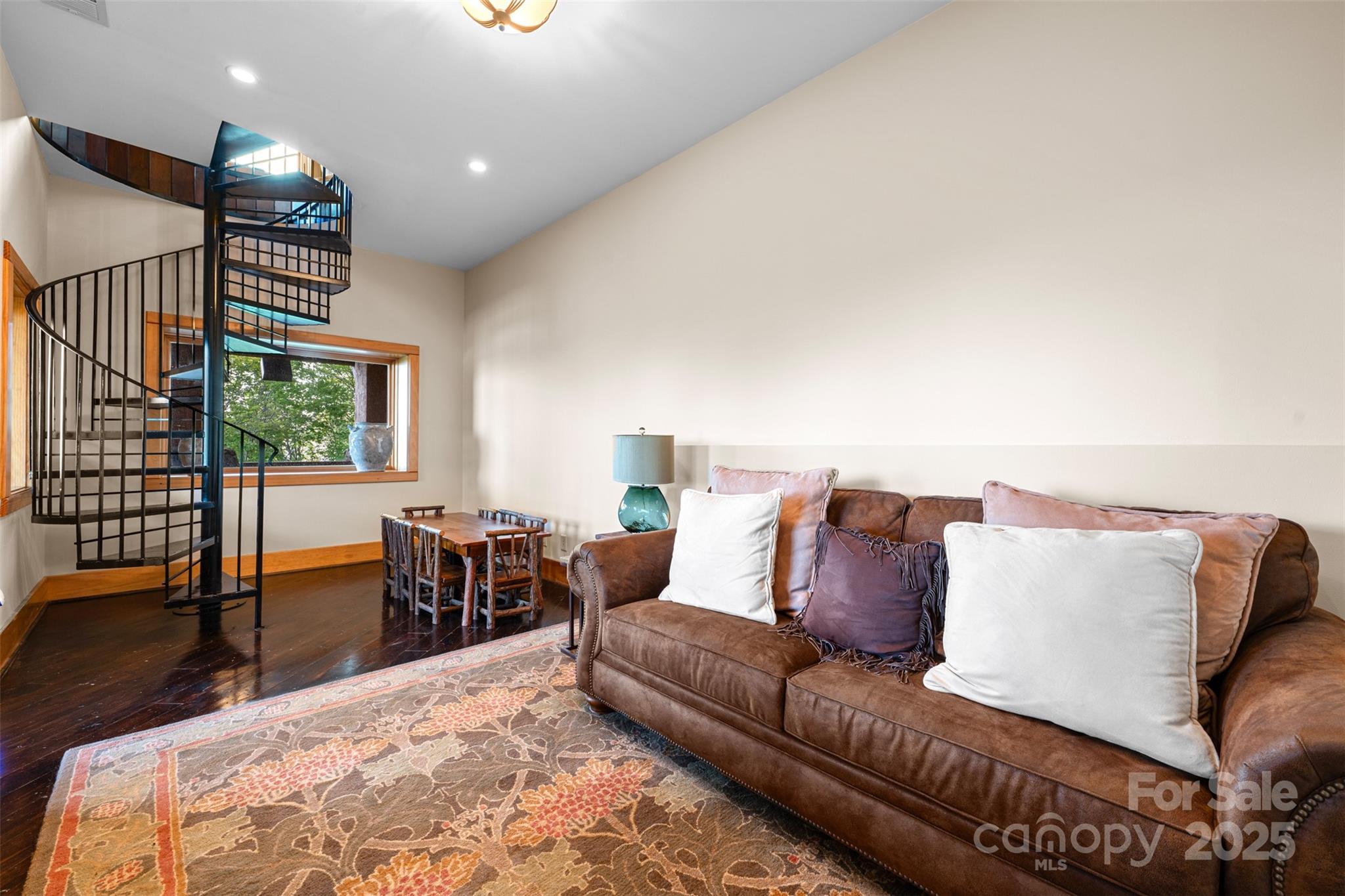 2910 Eagles Nest Trail — Banner Elk