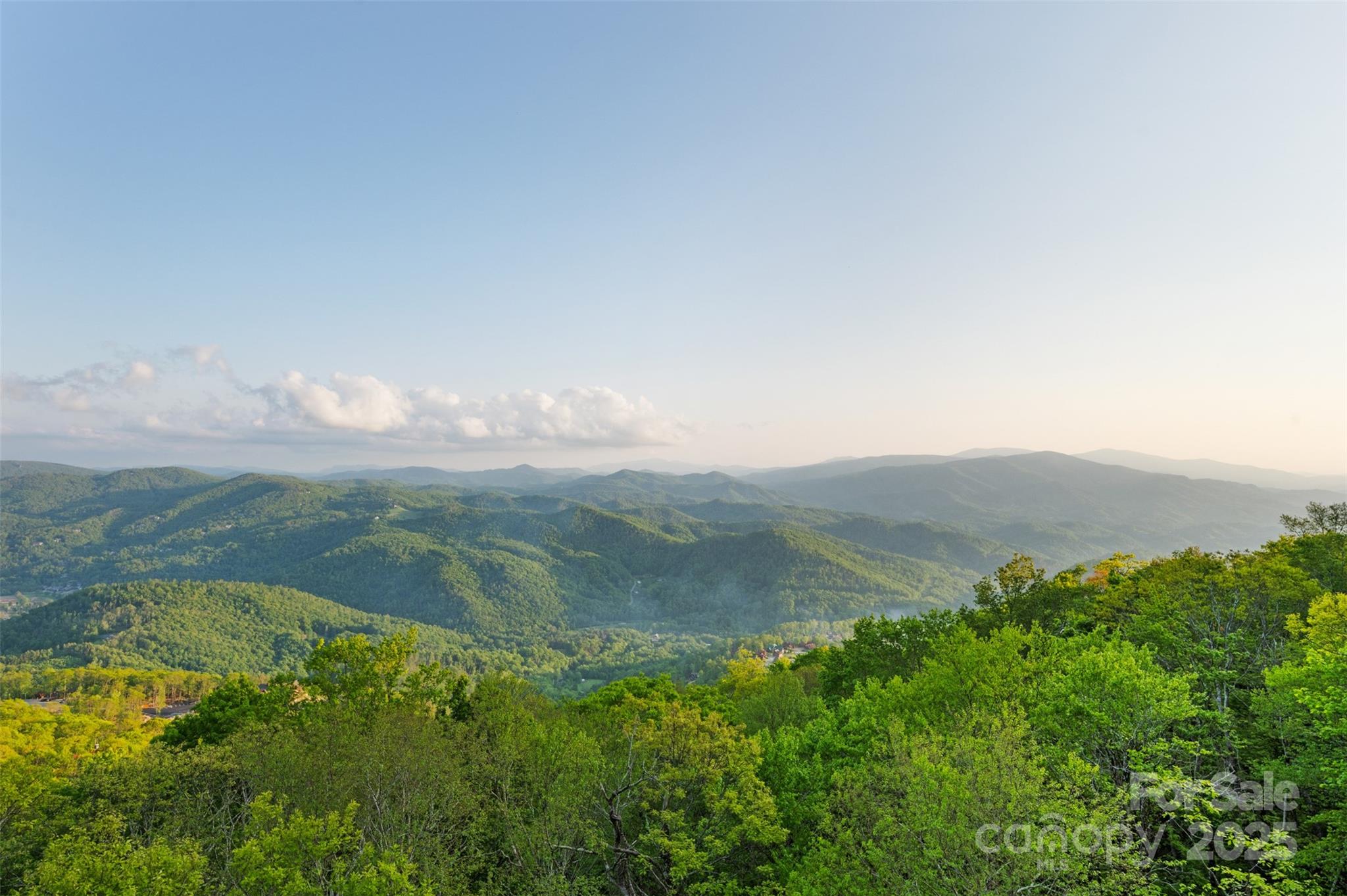 2910 Eagles Nest Trail — Banner Elk