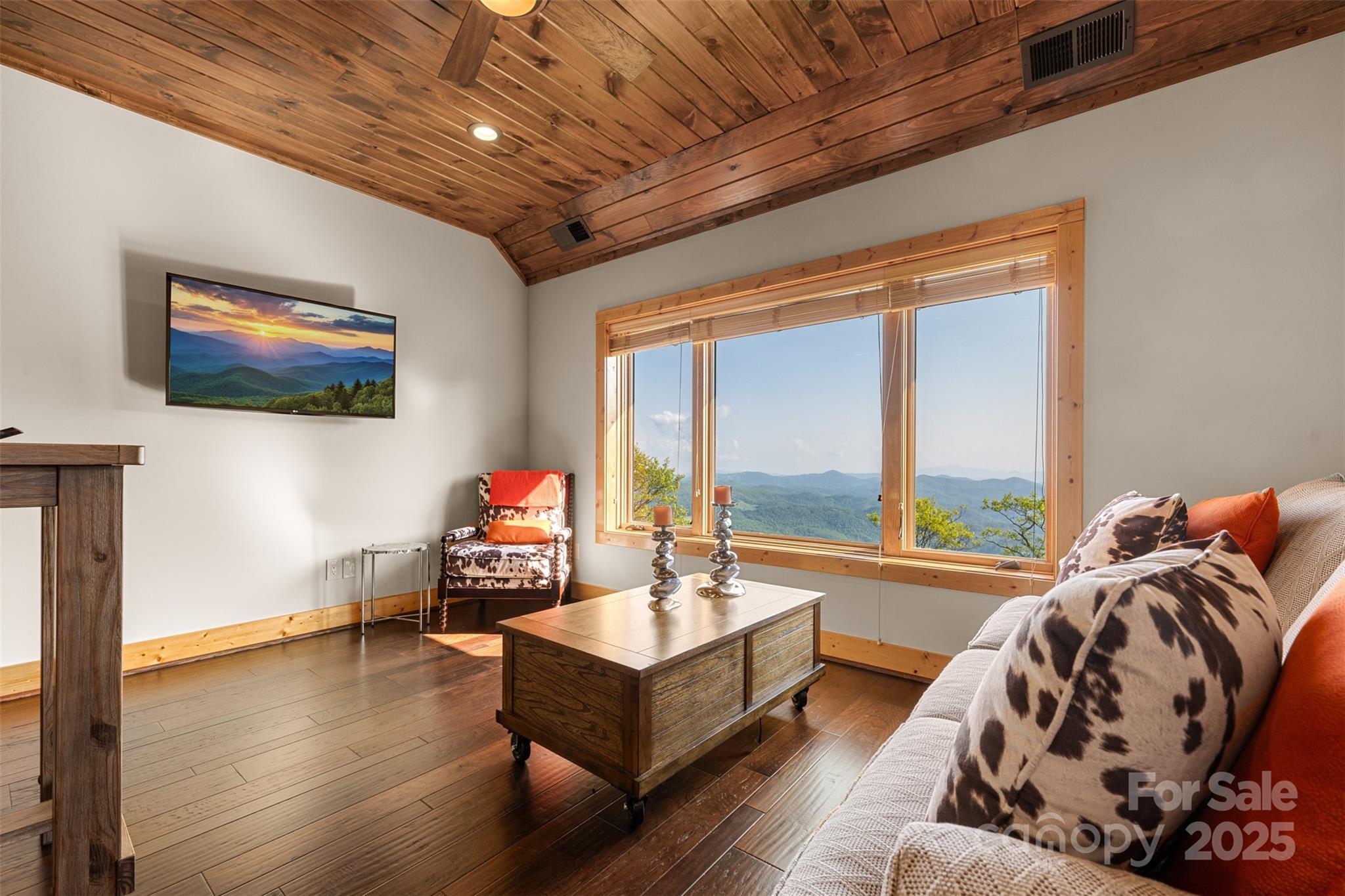 2910 Eagles Nest Trail — Banner Elk