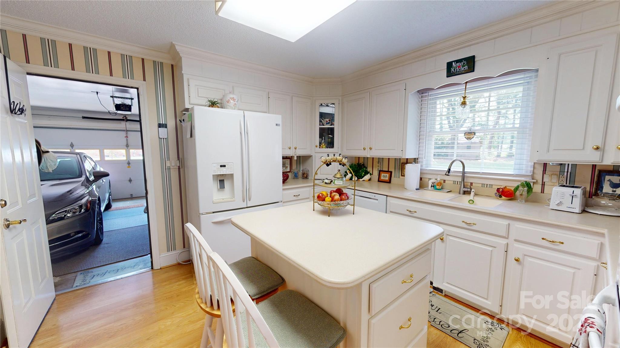 1112 Martha Drive — Monroe