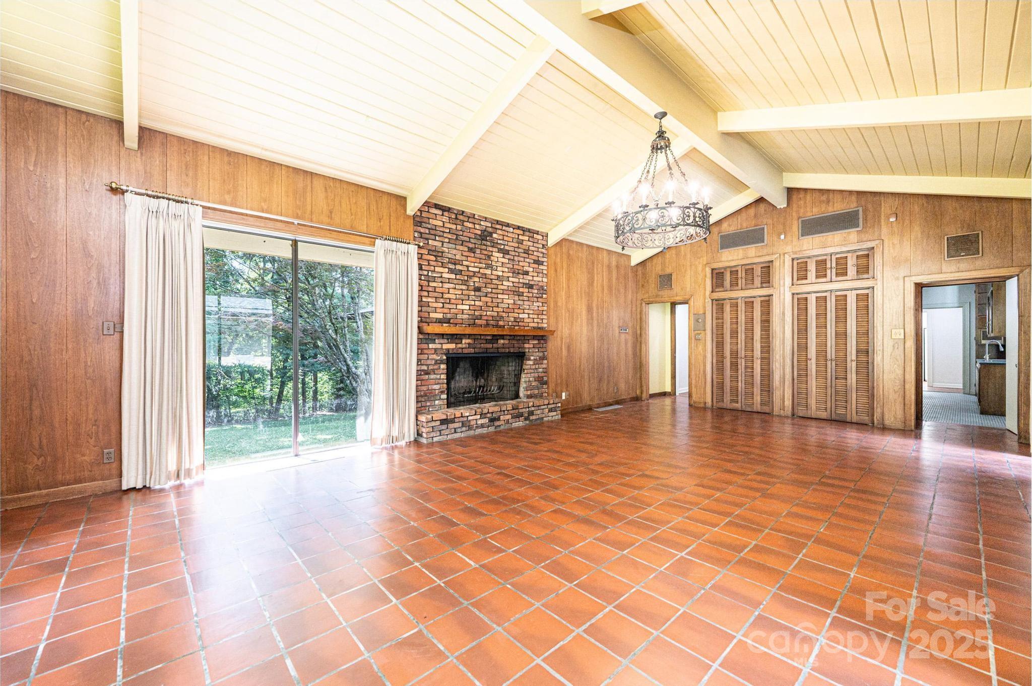 153 Hillhaven Place SE — Lenoir