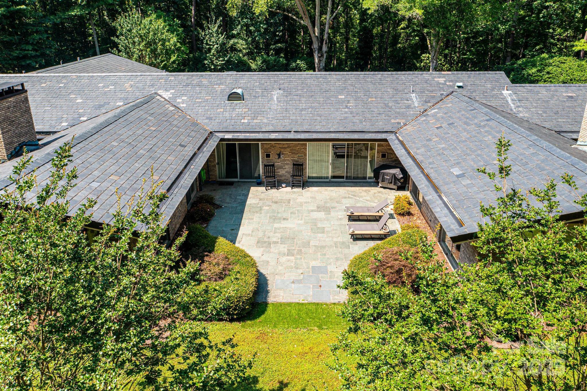 153 Hillhaven Place SE — Lenoir