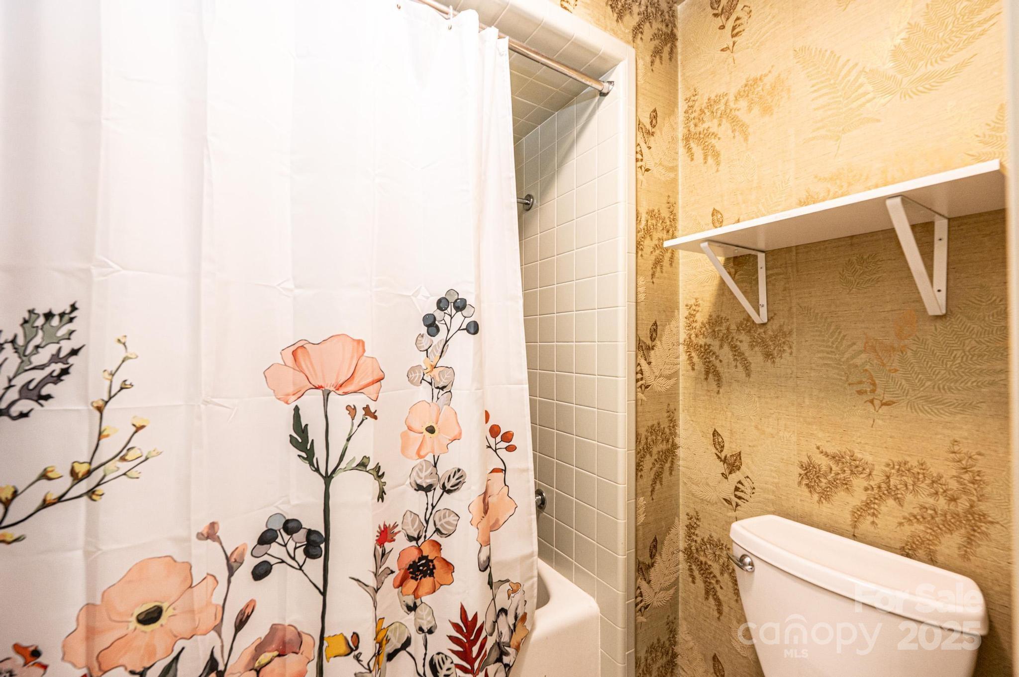 153 Hillhaven Place SE — Lenoir