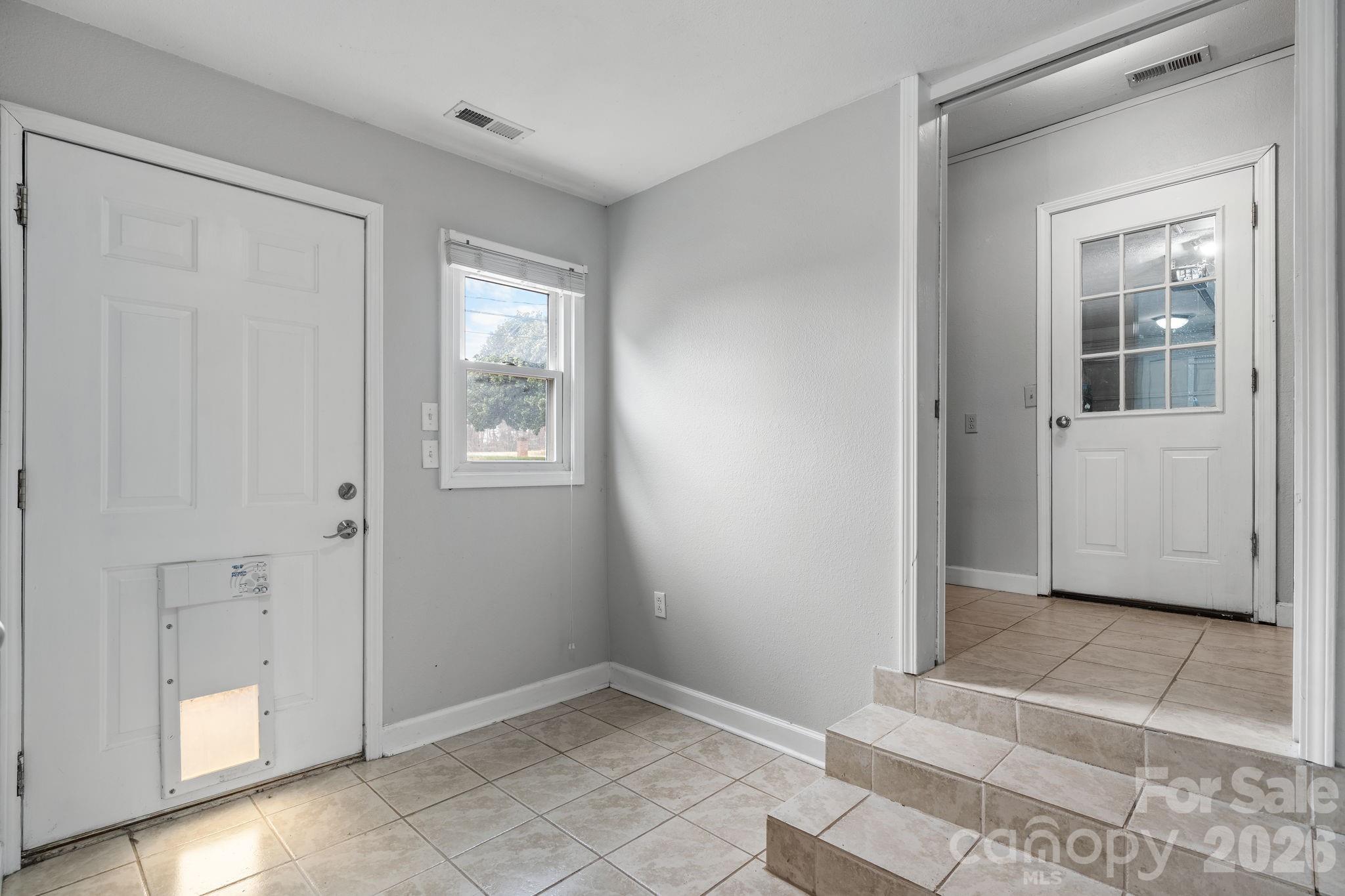 309 Sheldon Street — Hudson