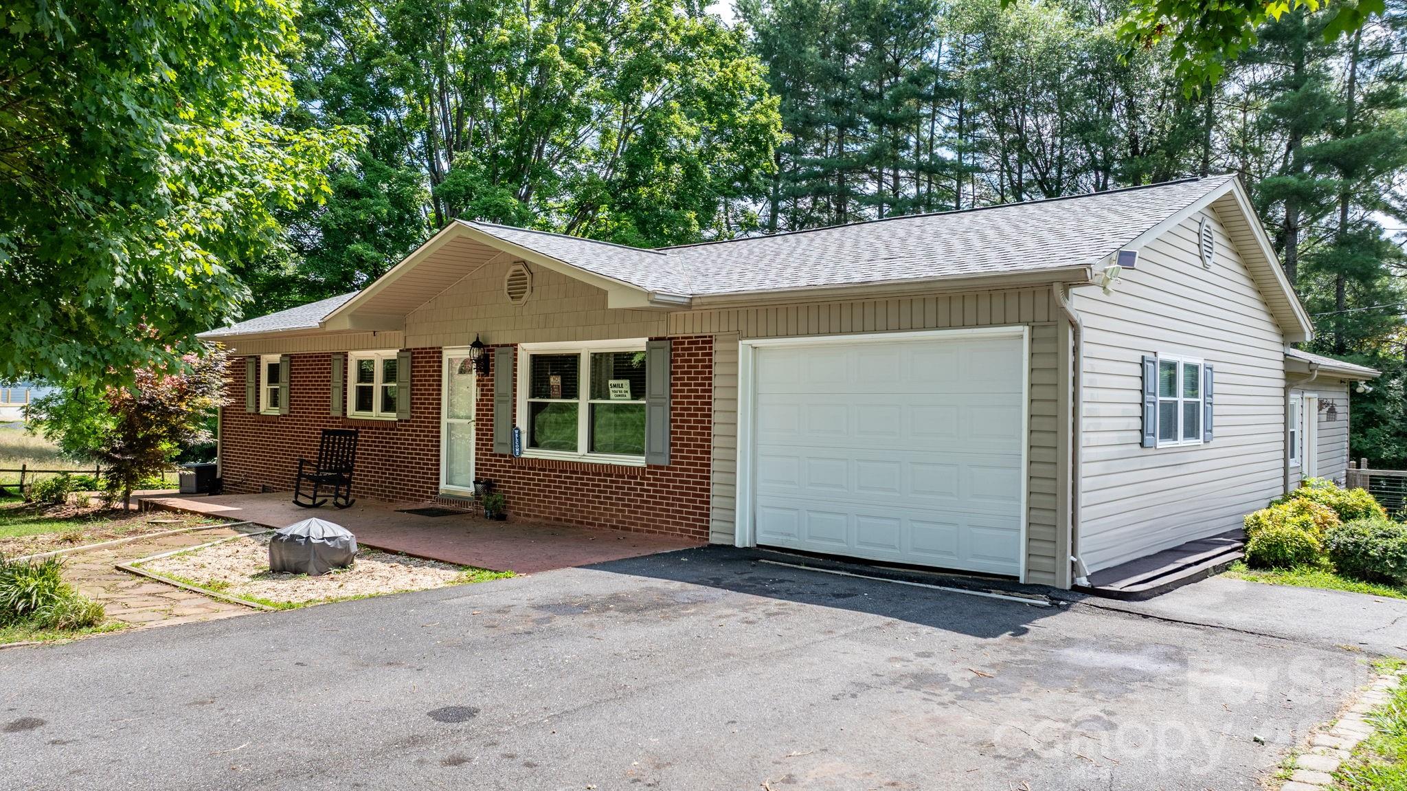 309 Sheldon Street — Hudson