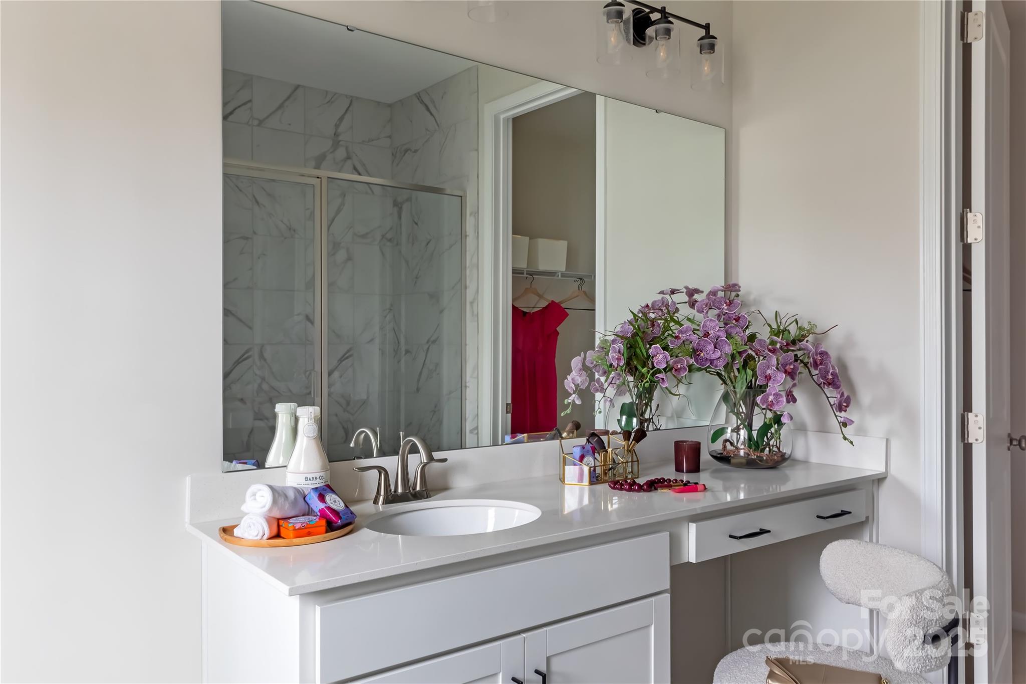 3041 Hutton Gardens Lane — Charlotte