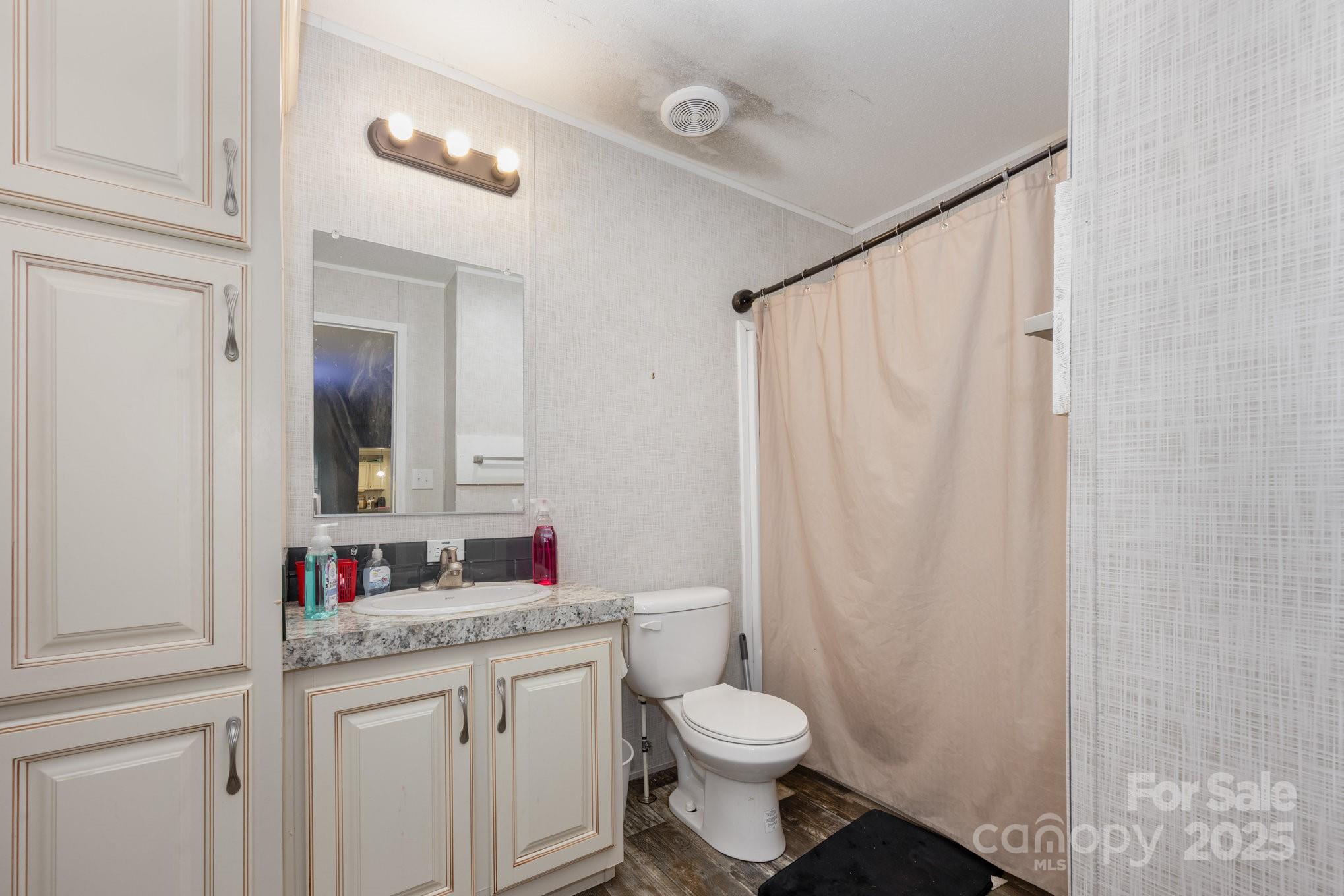 6555 Mcintosh Road — Stanley