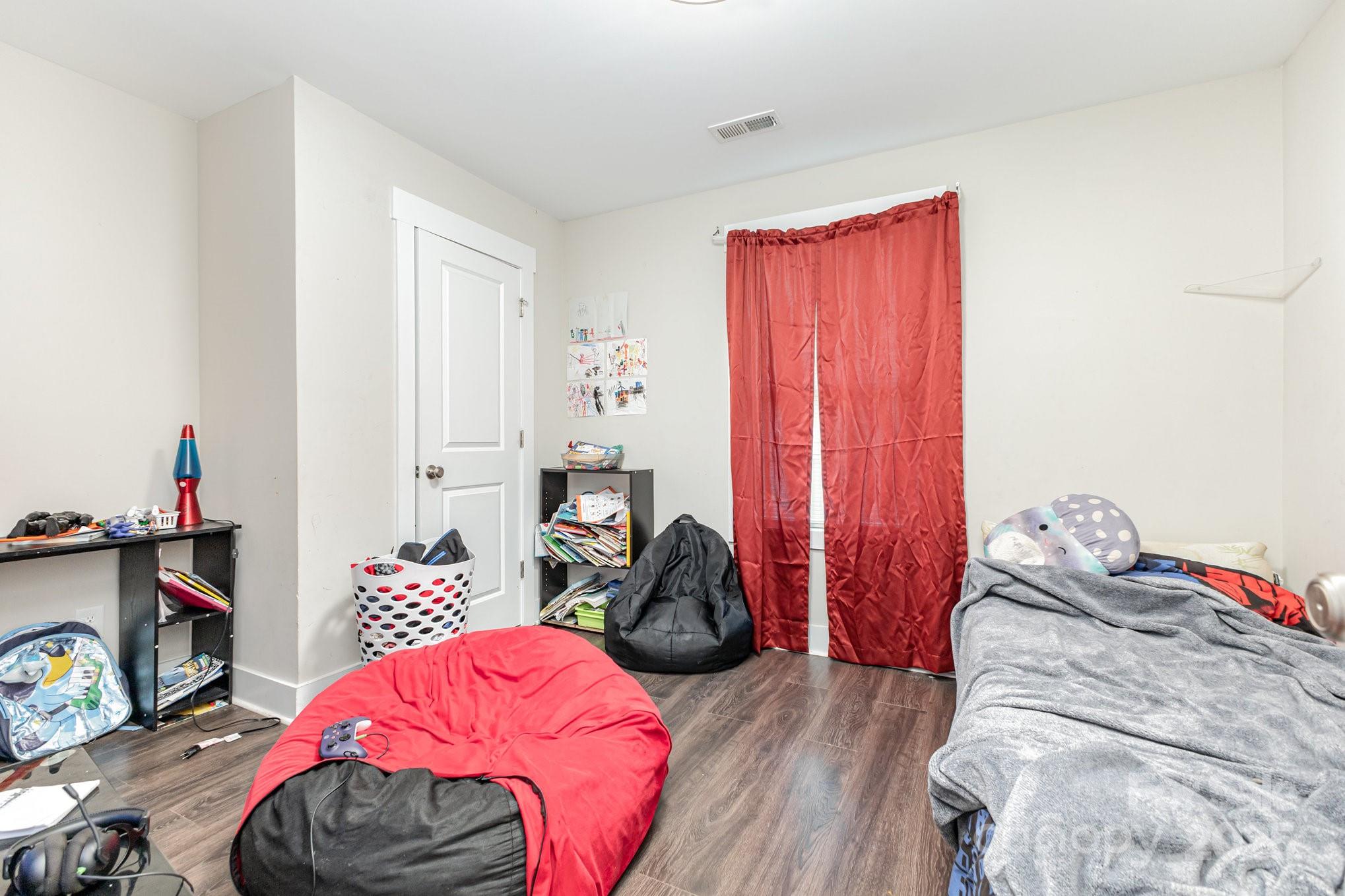 1050 Rush Street — Albemarle