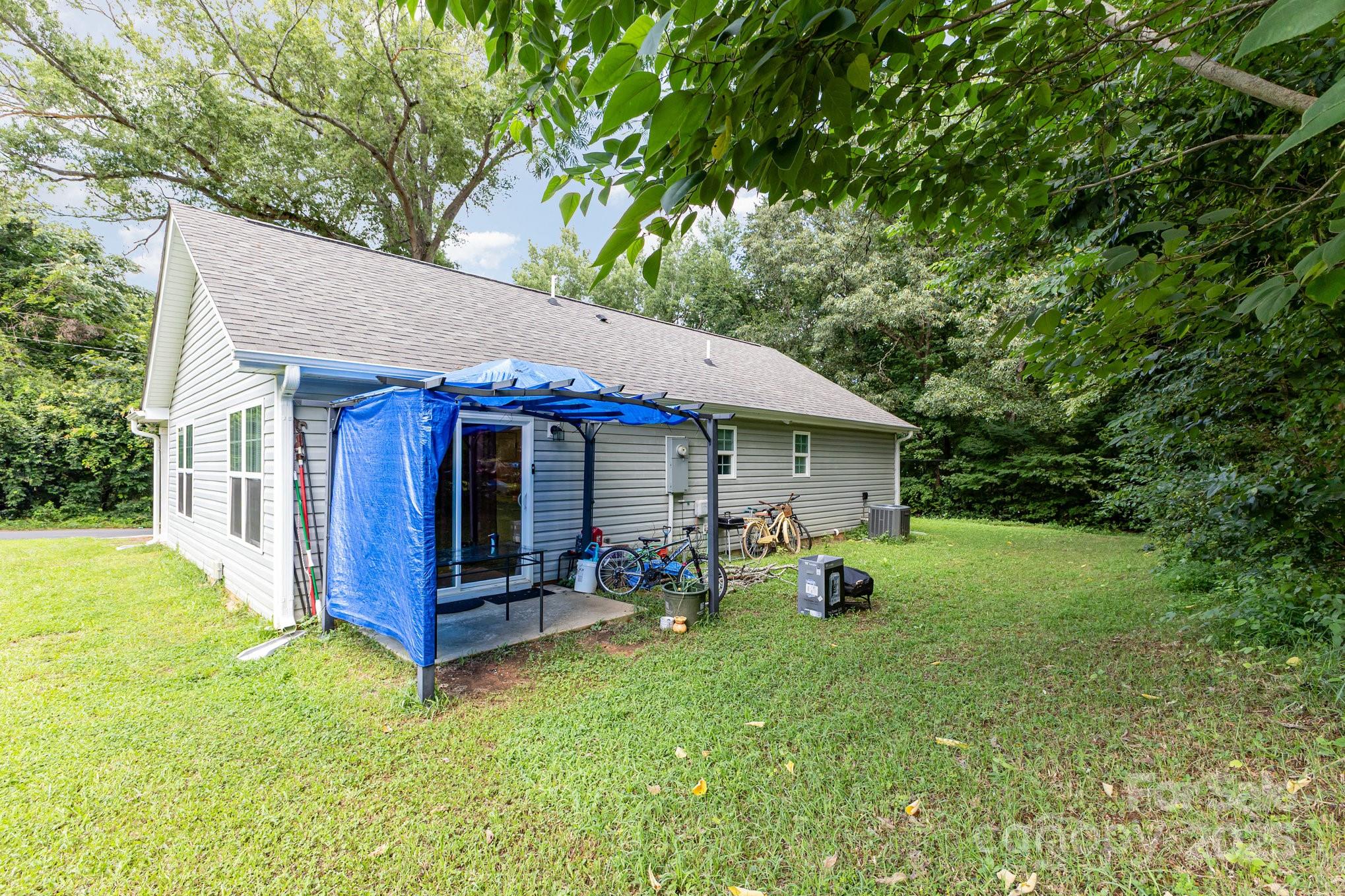 1050 Rush Street — Albemarle