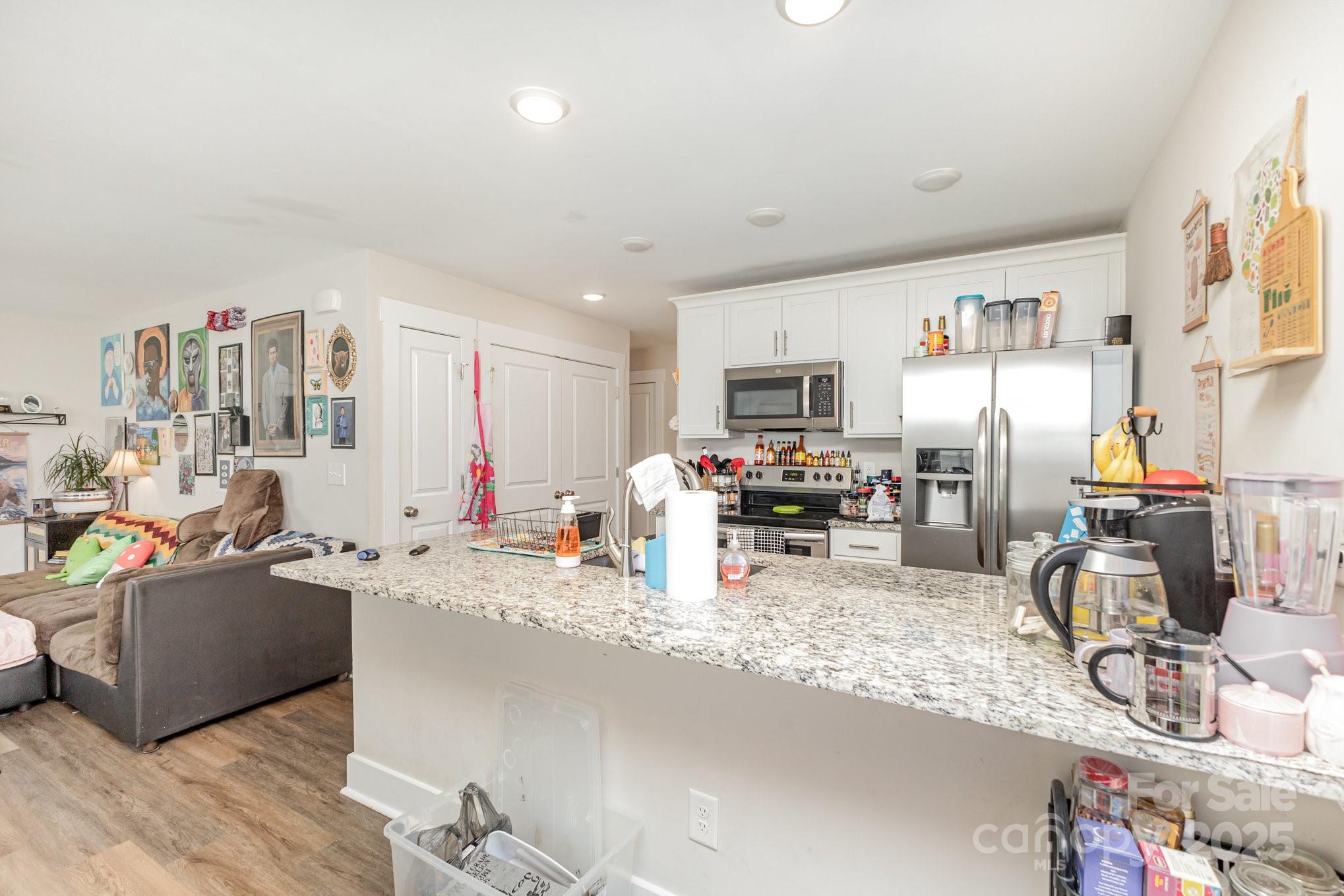 1050 Rush Street — Albemarle