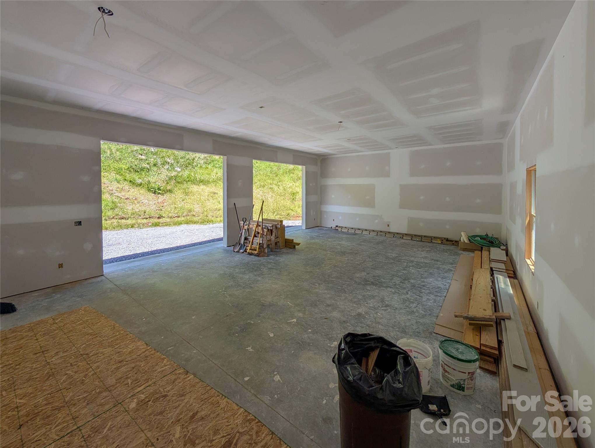 338 Majestic Mountain Drive — Burnsville