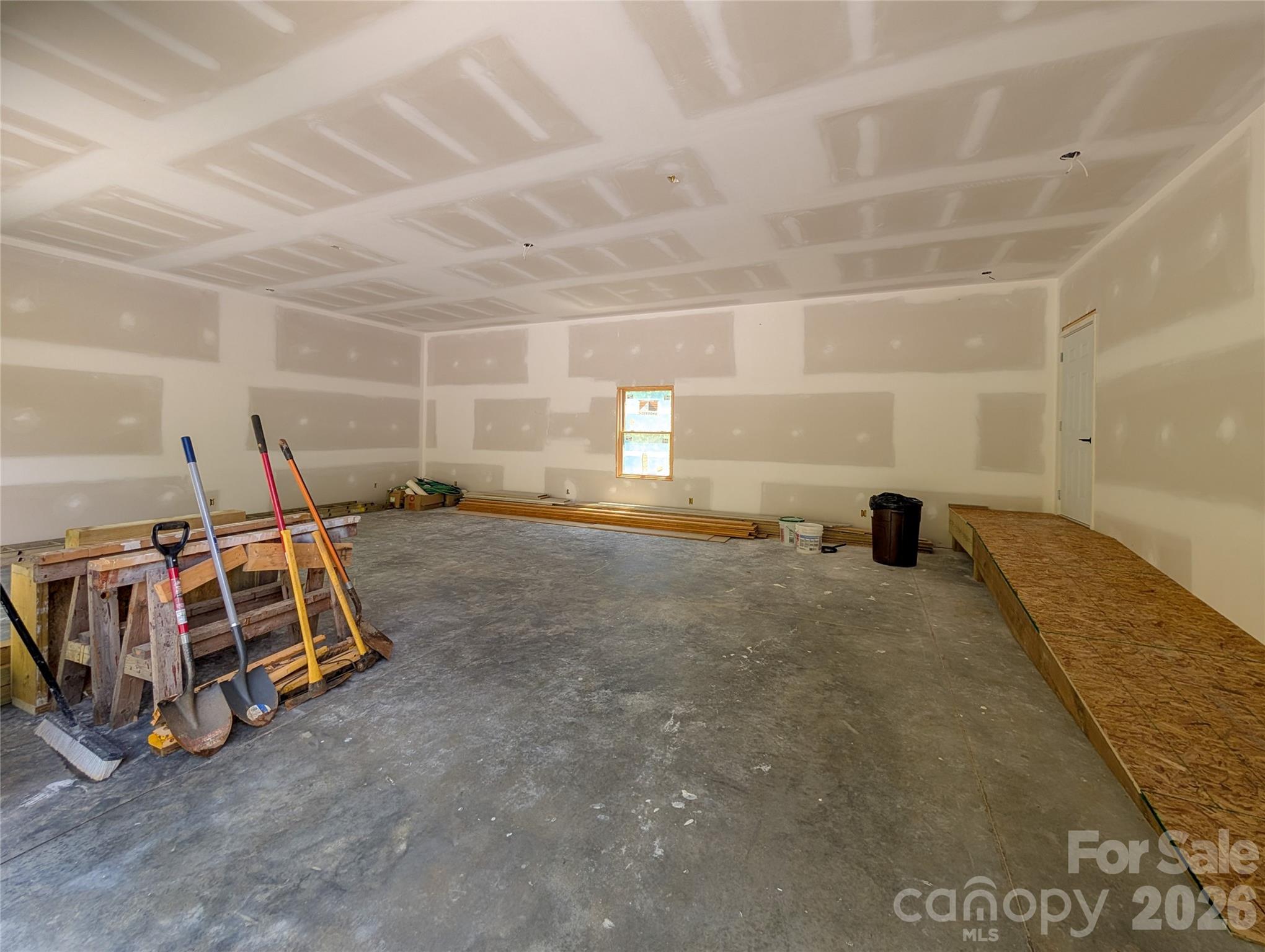 338 Majestic Mountain Drive — Burnsville