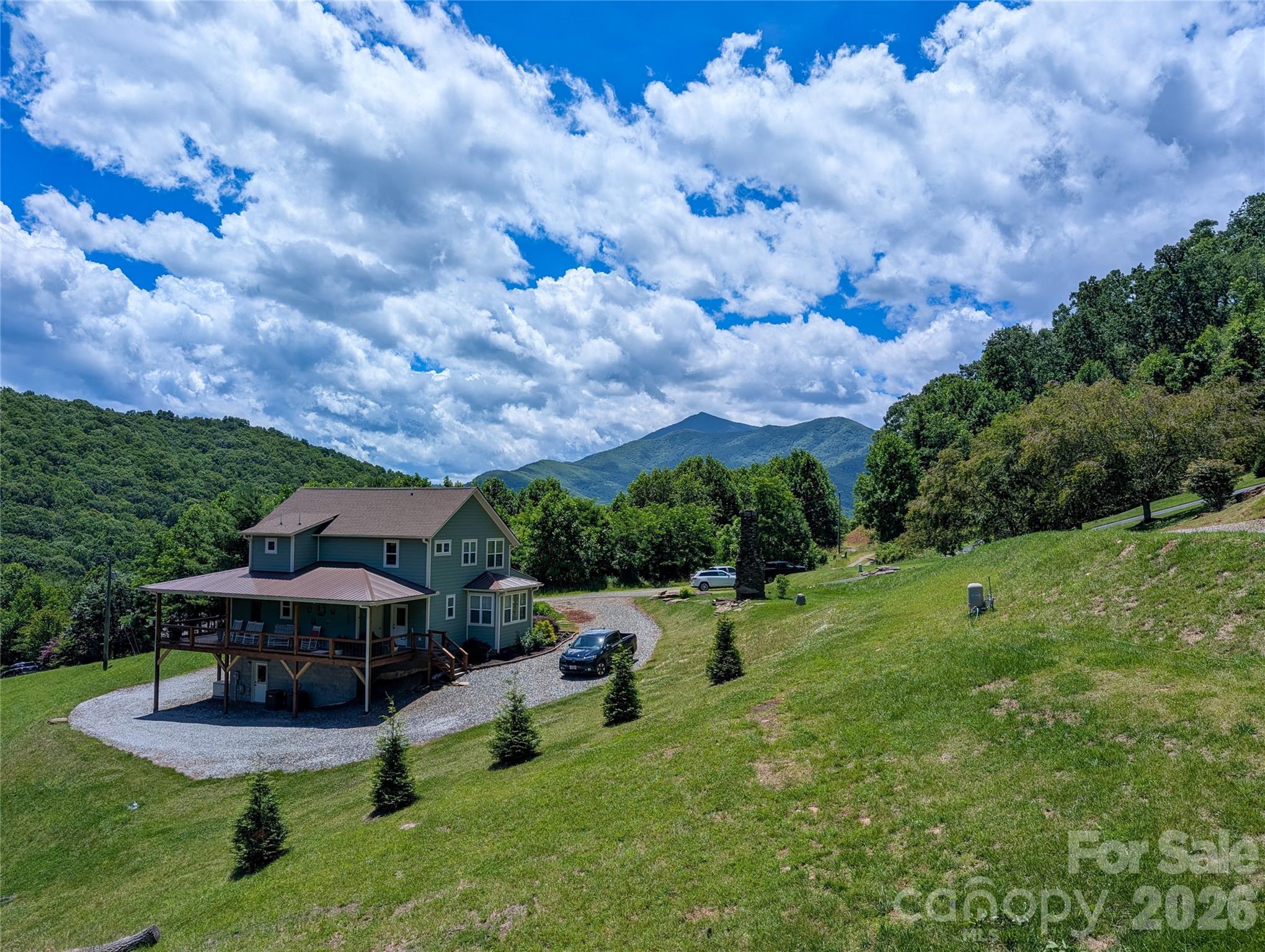 338 Majestic Mountain Drive — Burnsville