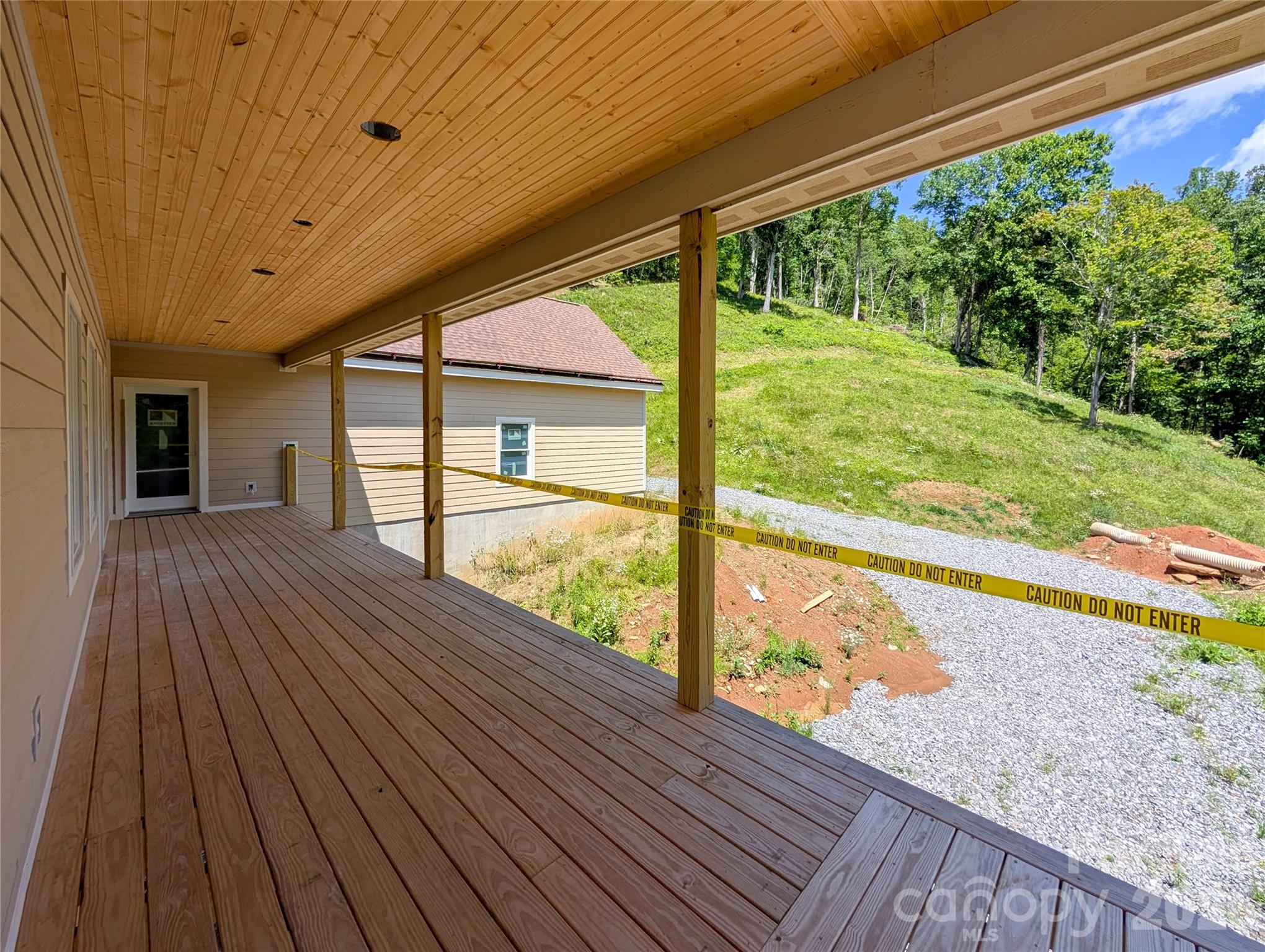 338 Majestic Mountain Drive — Burnsville