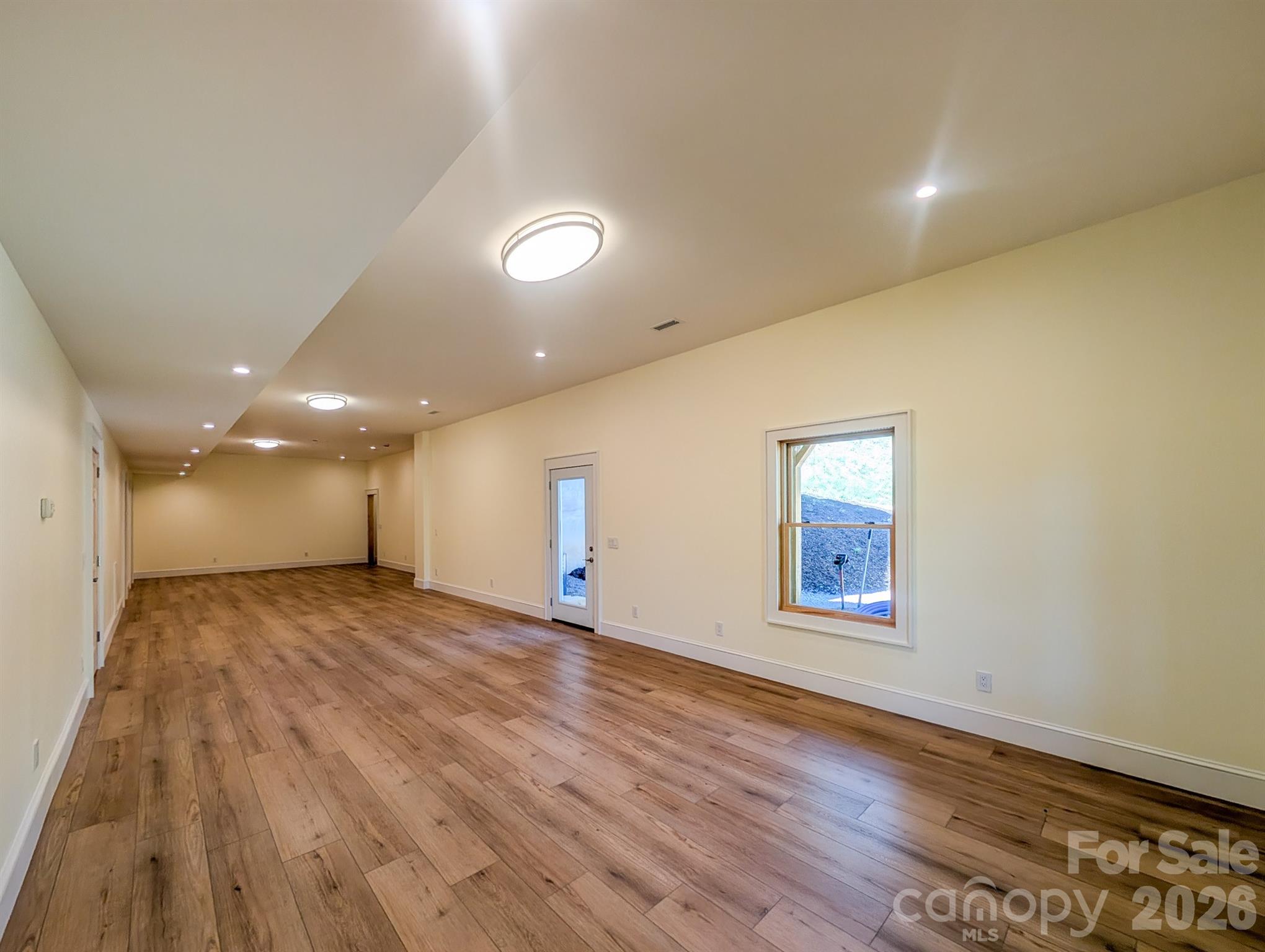 338 Majestic Mountain Drive — Burnsville