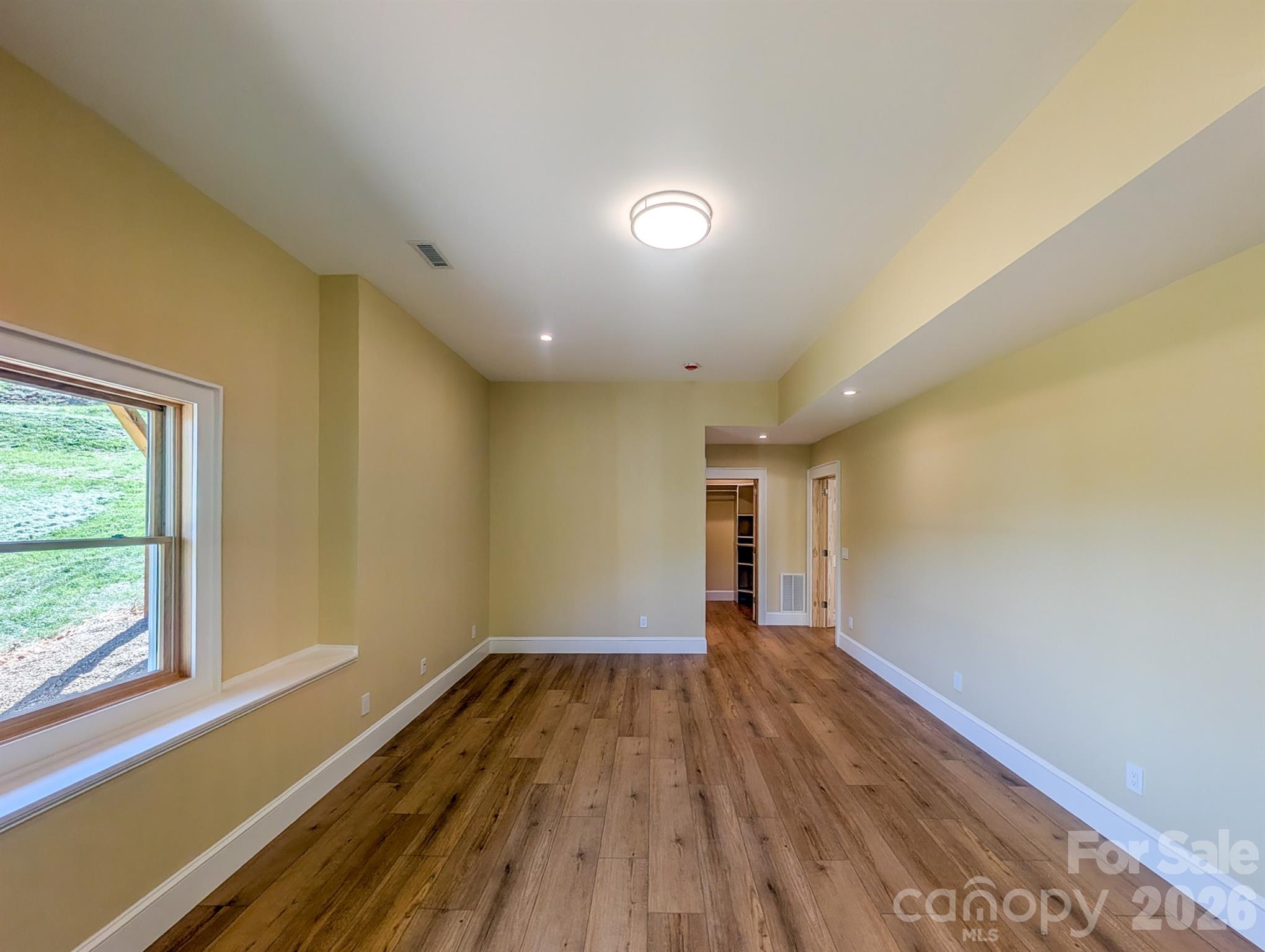 338 Majestic Mountain Drive — Burnsville