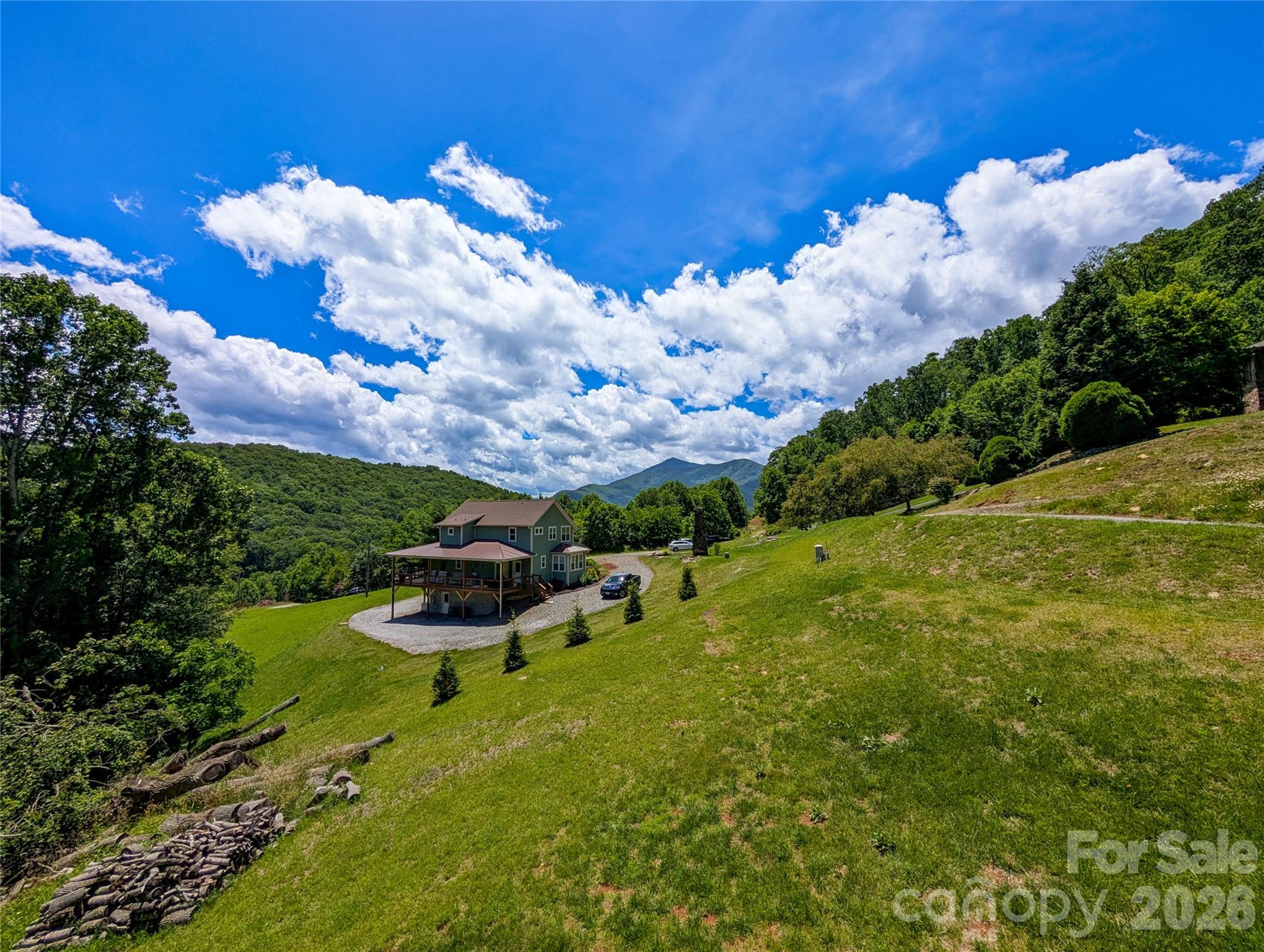 338 Majestic Mountain Drive — Burnsville