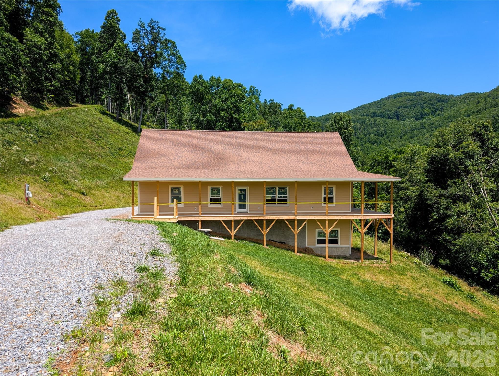 338 Majestic Mountain Drive — Burnsville