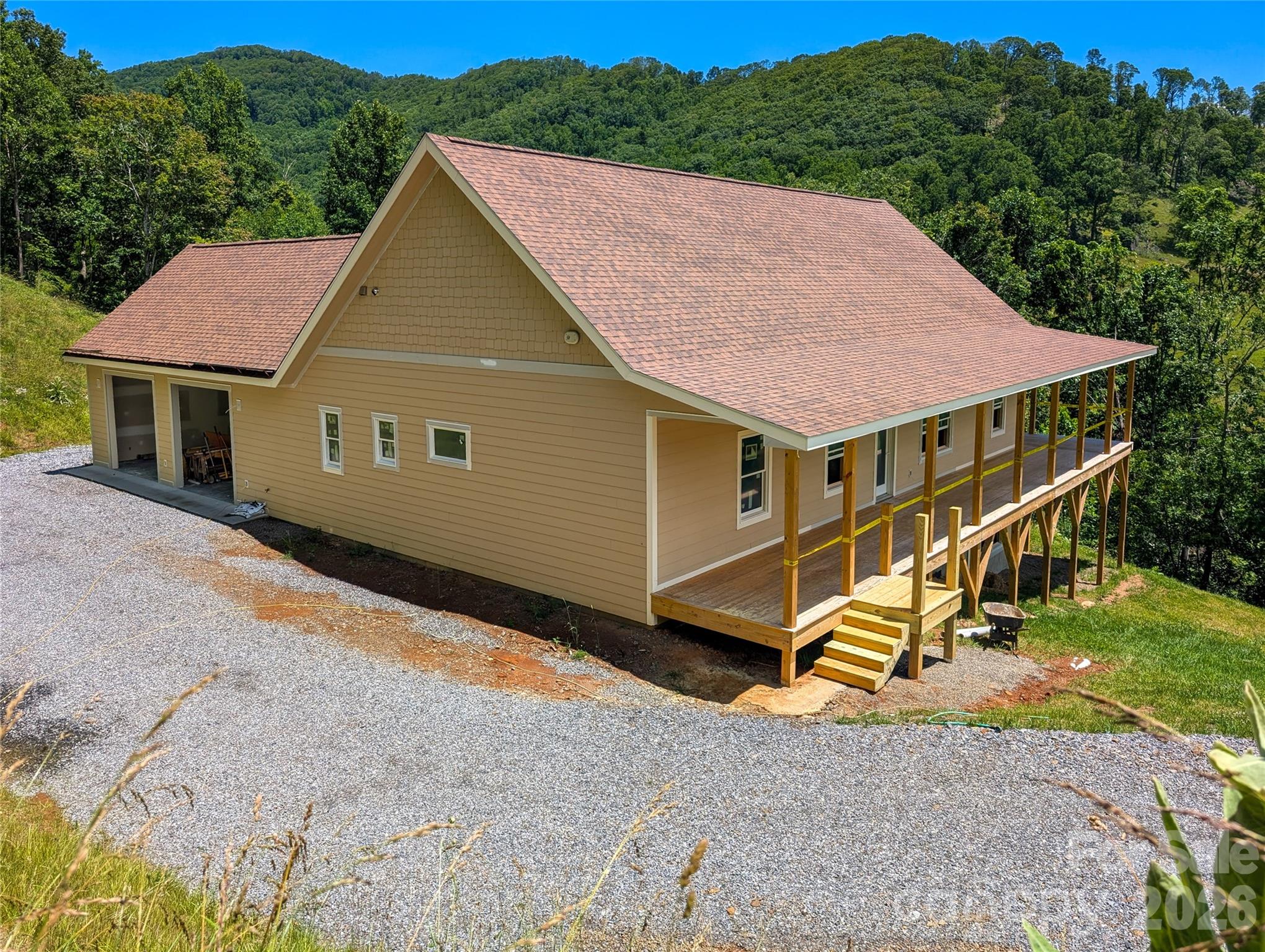 338 Majestic Mountain Drive — Burnsville