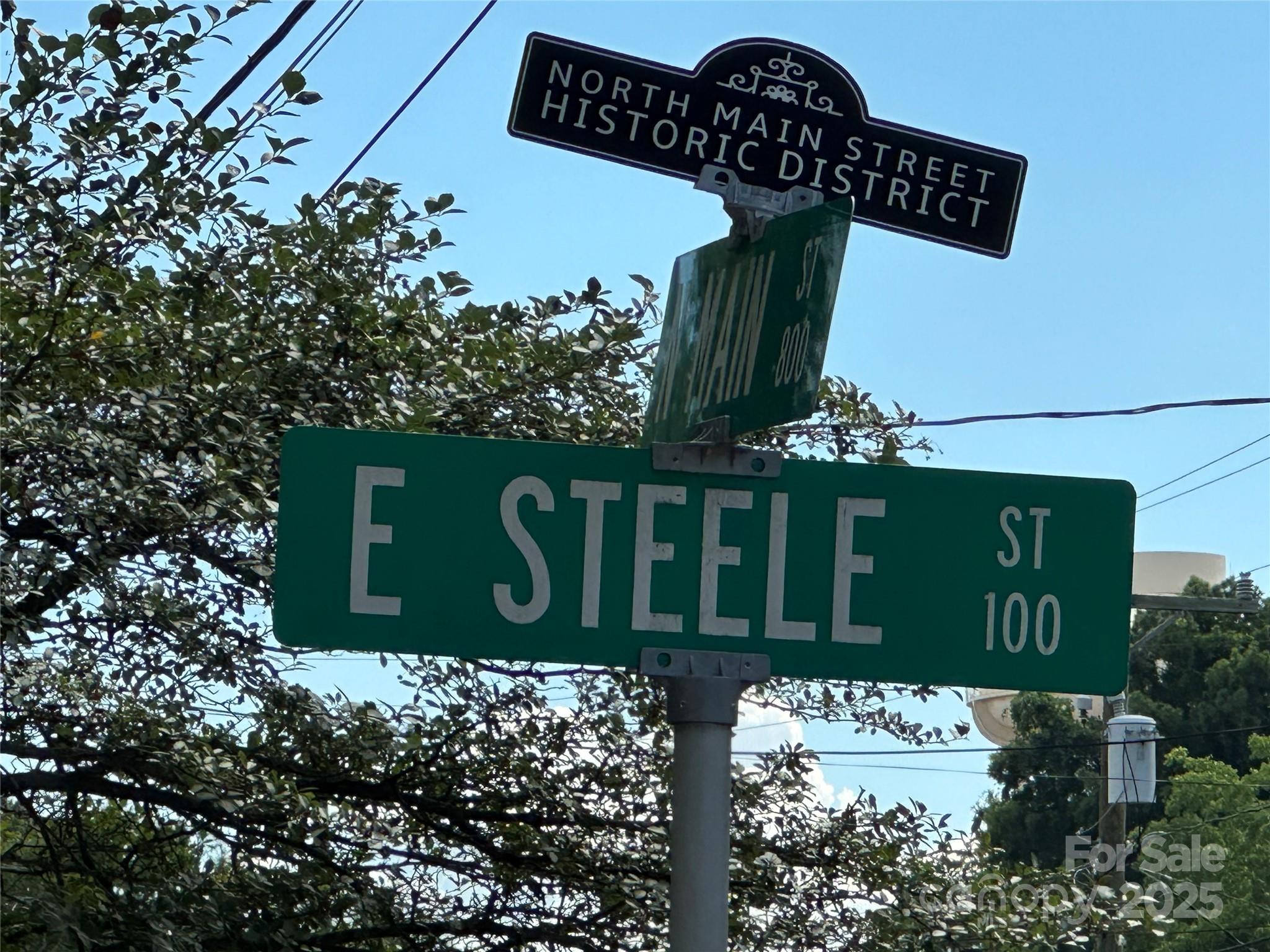 115 E Steele Street — Salisbury