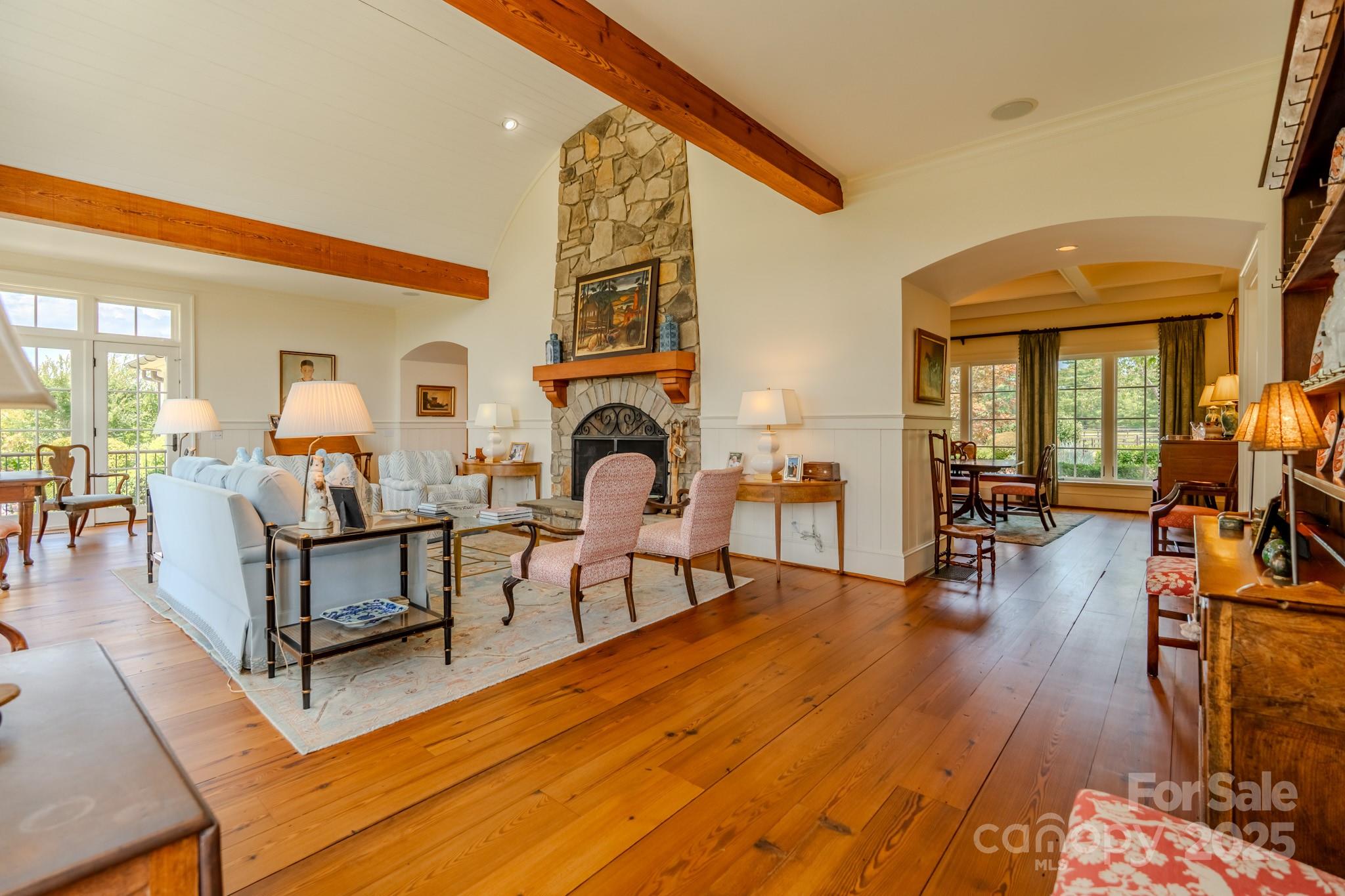 650 Golf Course Road — Columbus