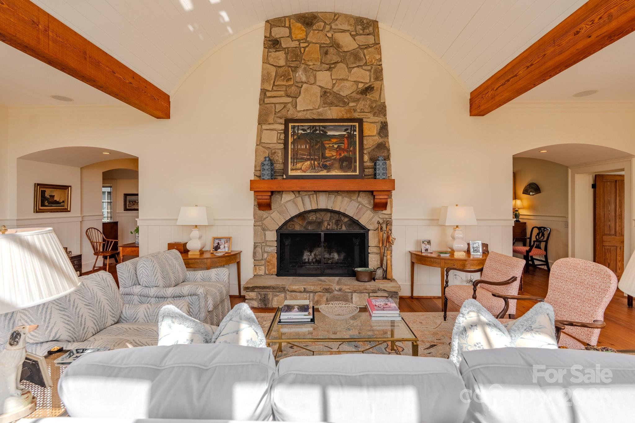 650 Golf Course Road — Columbus