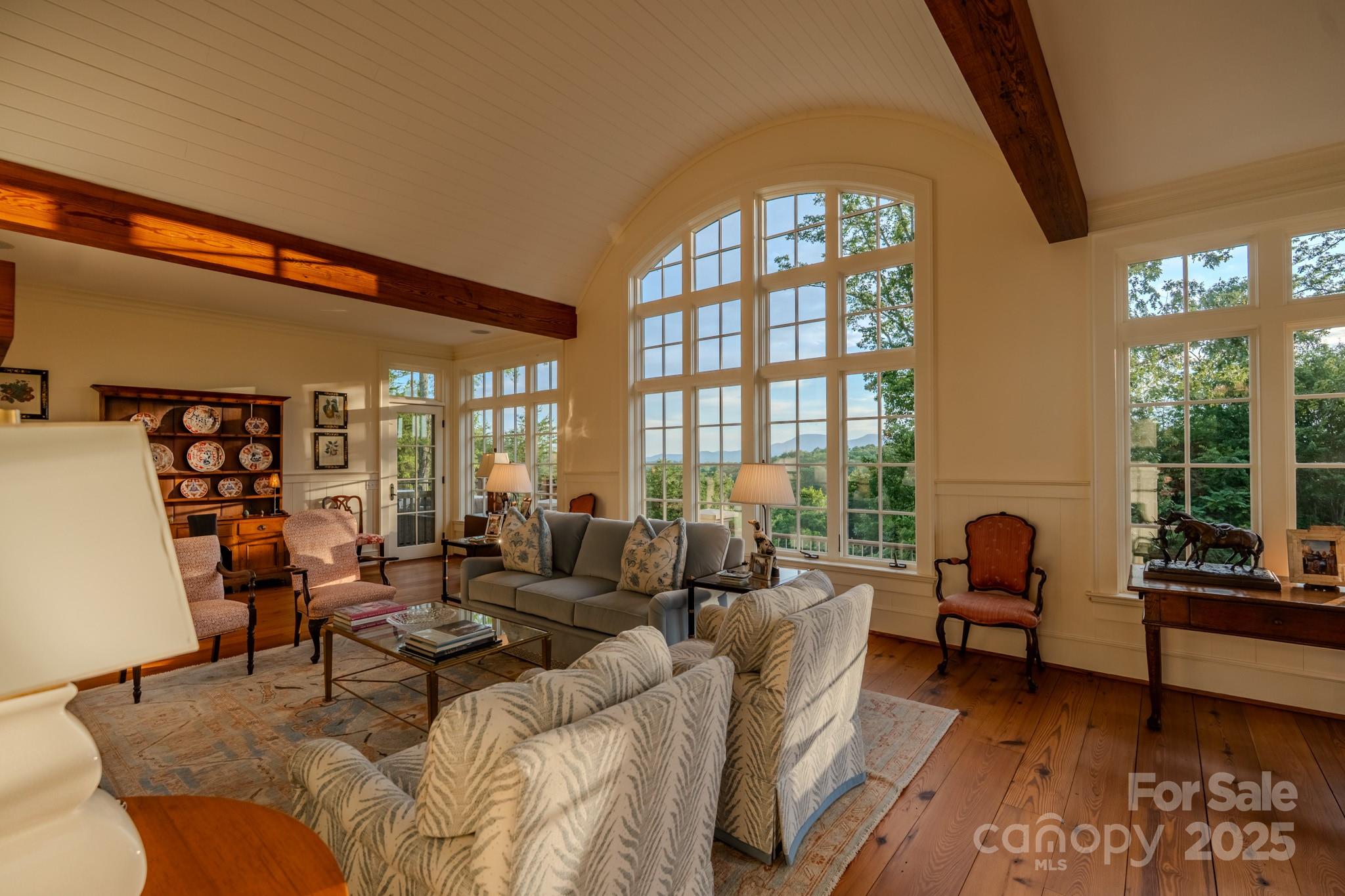 650 Golf Course Road — Columbus