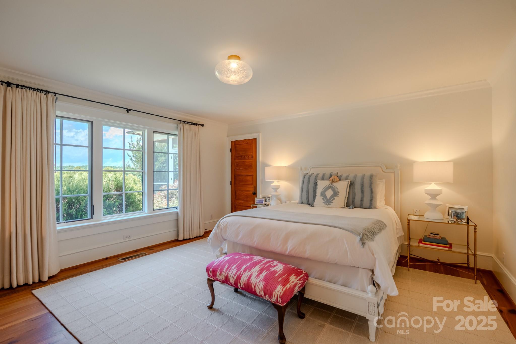 650 Golf Course Road — Columbus