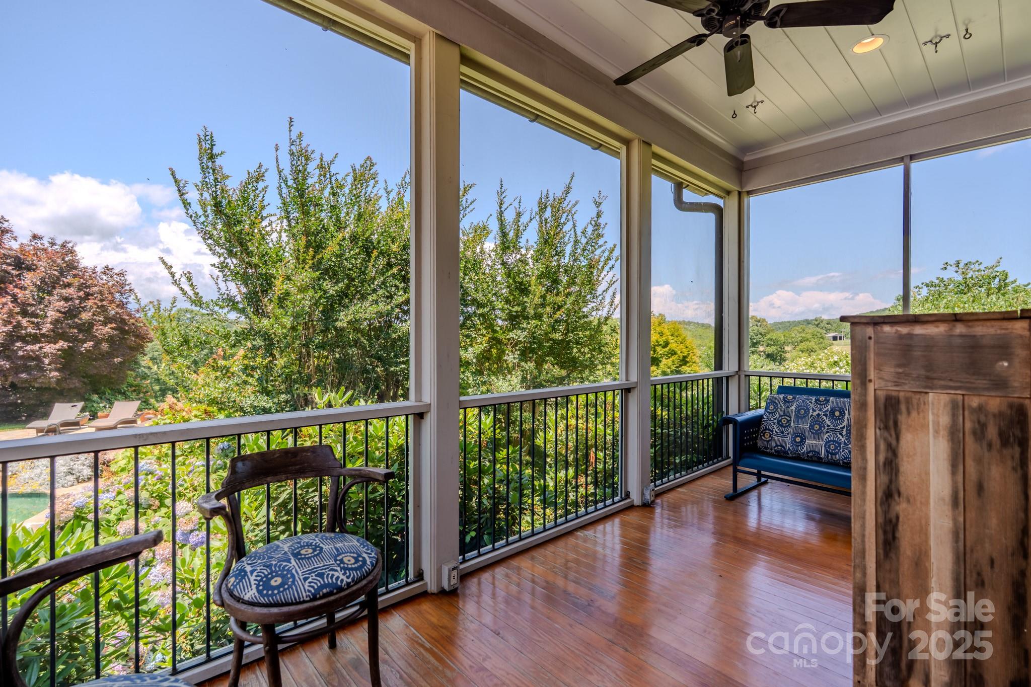 650 Golf Course Road — Columbus