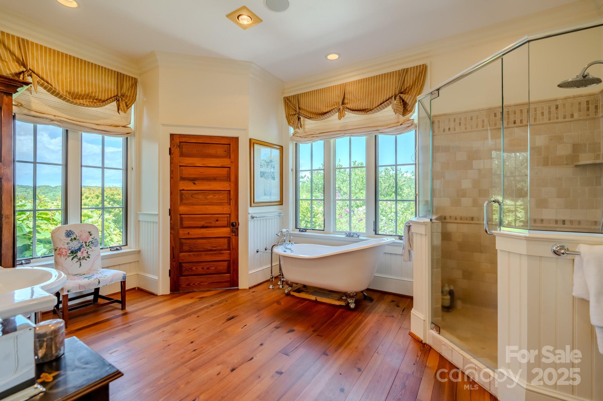 650 Golf Course Road — Columbus