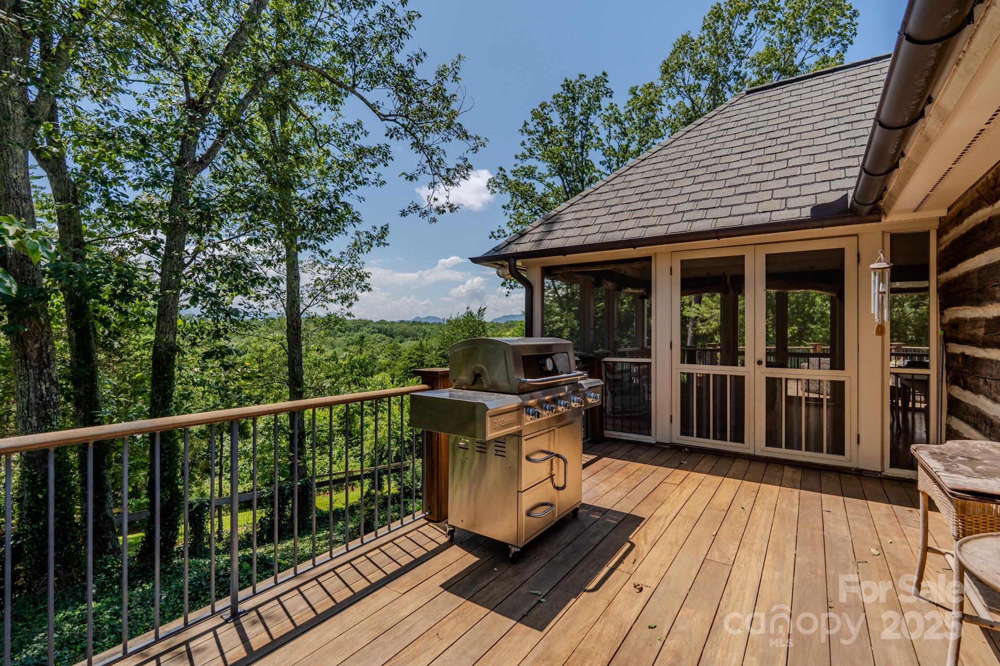 650 Golf Course Road — Columbus