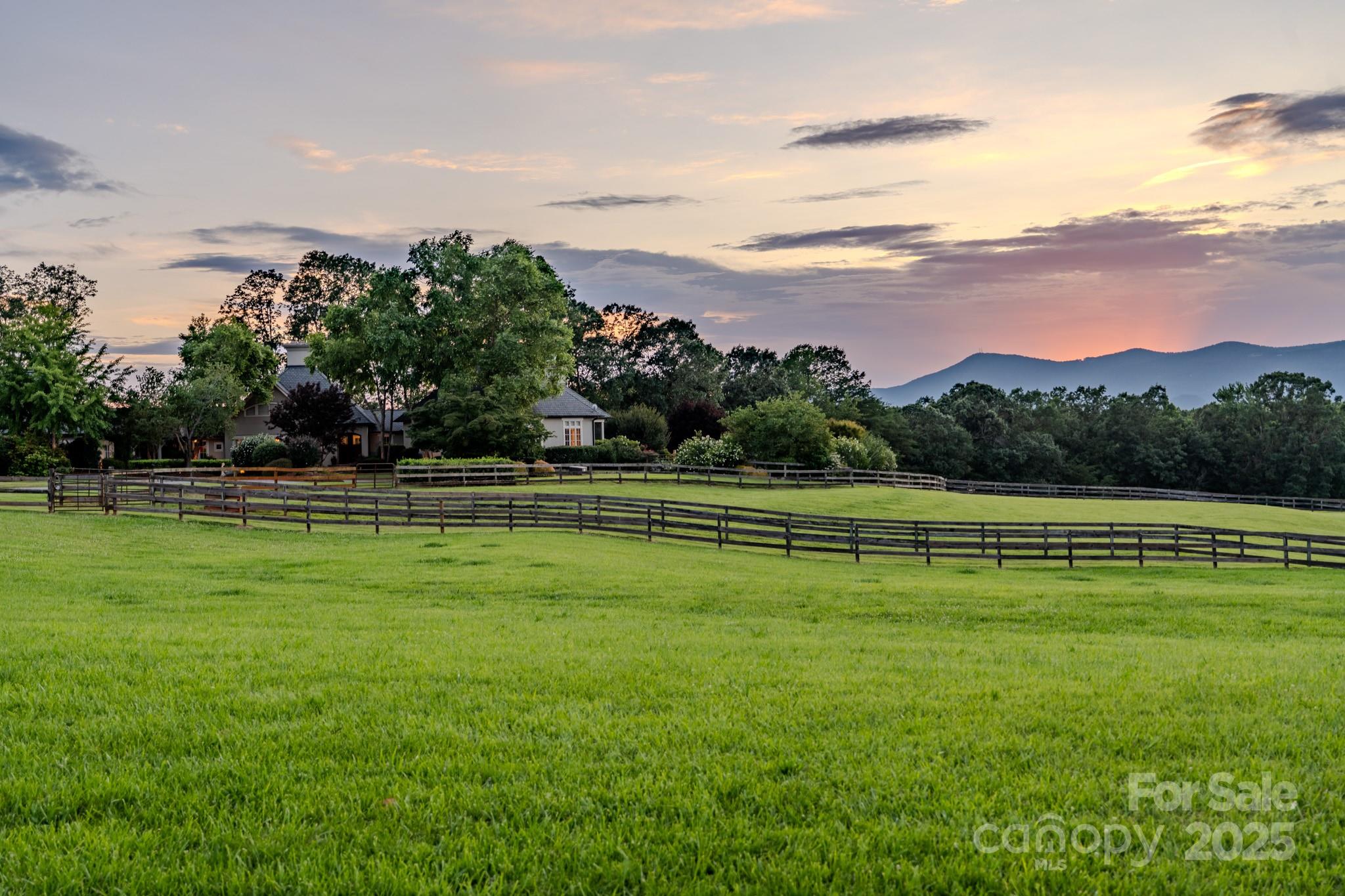650 Golf Course Road — Columbus