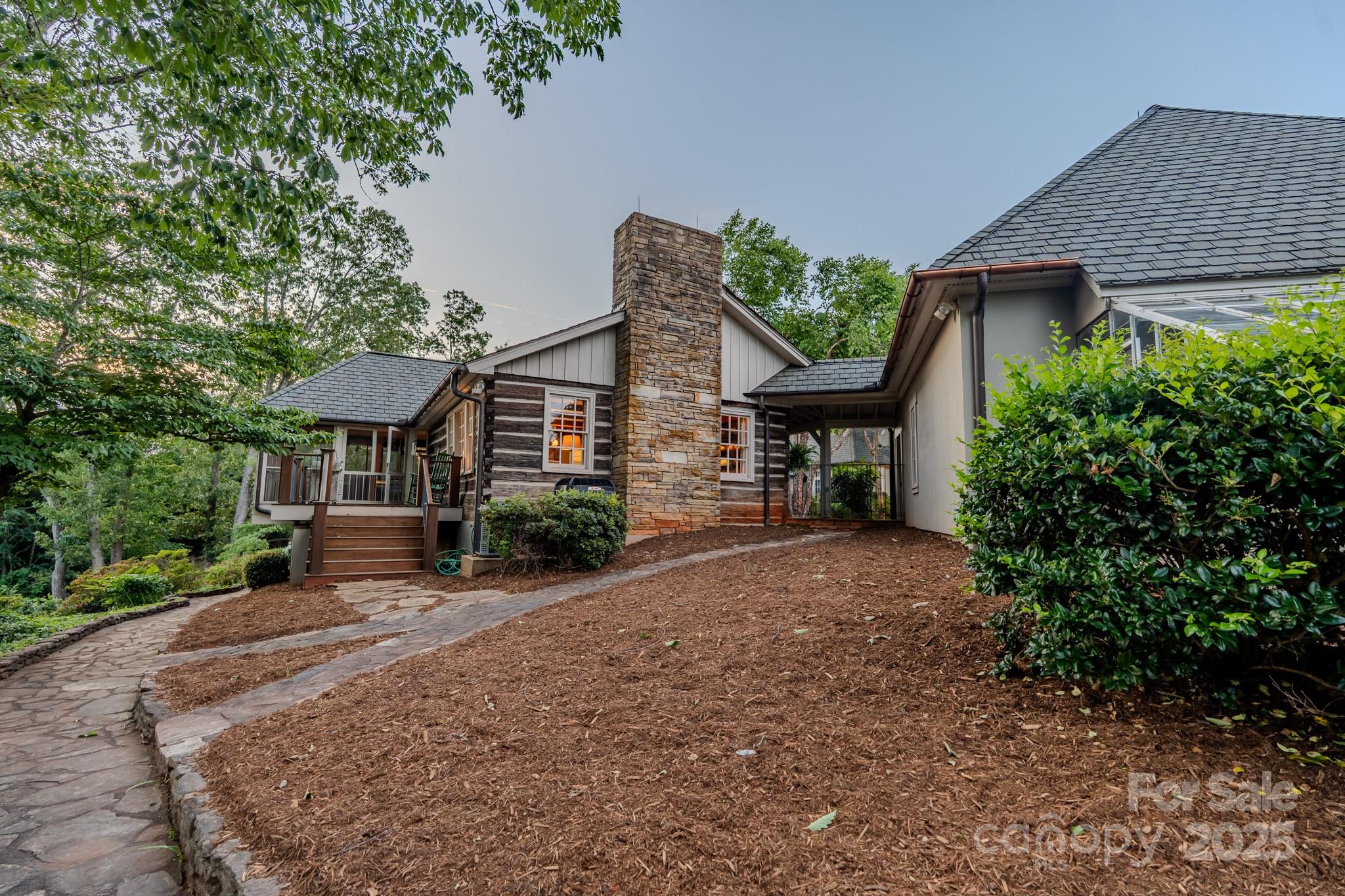 650 Golf Course Road — Columbus
