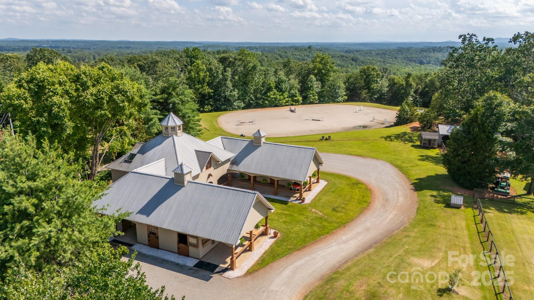 650 Golf Course Road — Columbus
