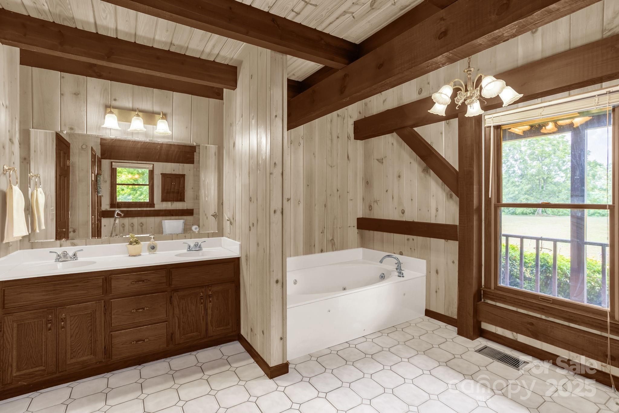 781 Freemantown Road — Rutherfordton
