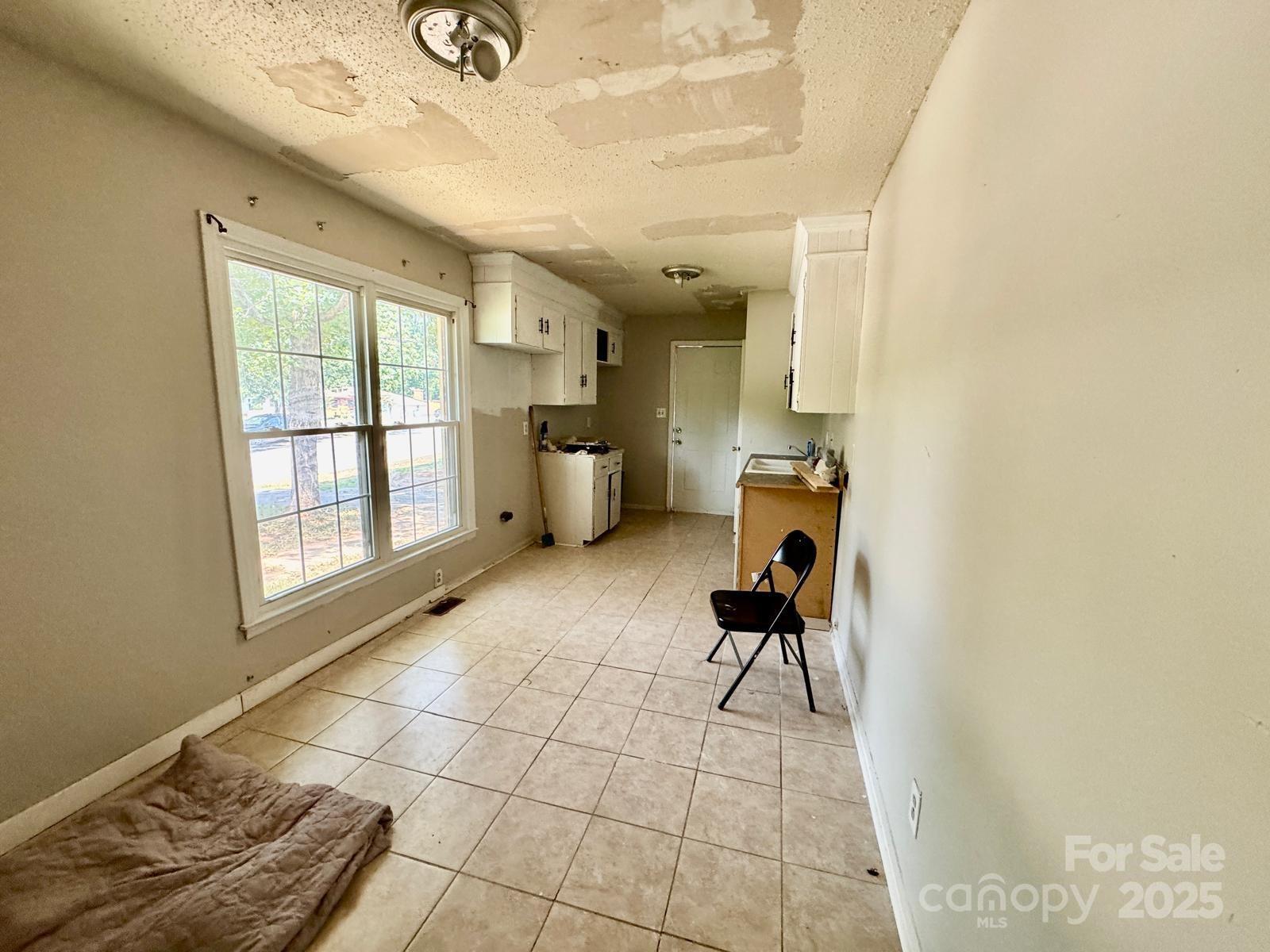1025 S Jones Avenue Extension — Rock Hill