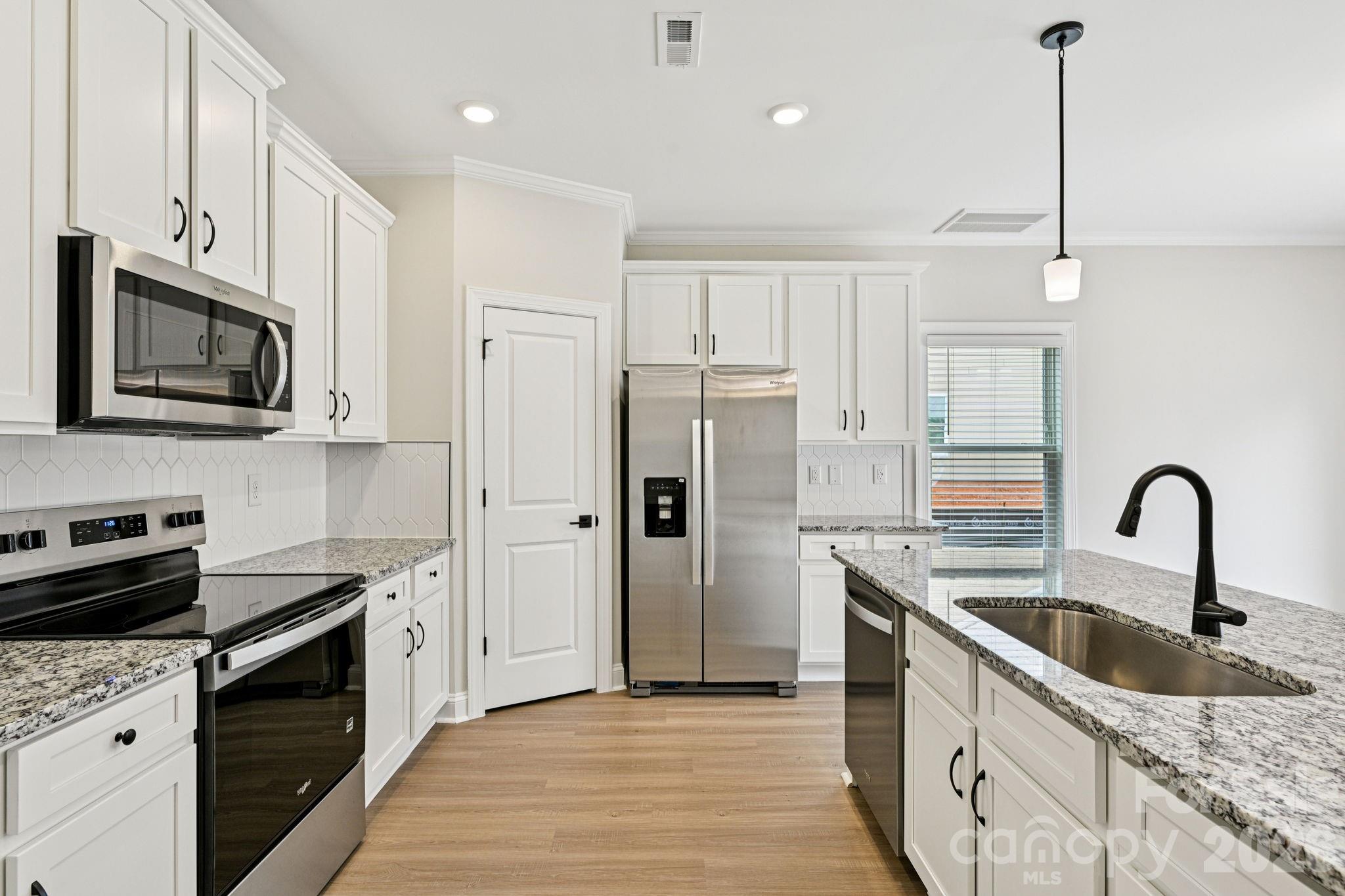 109 Rills Crossing Way — Troutman
