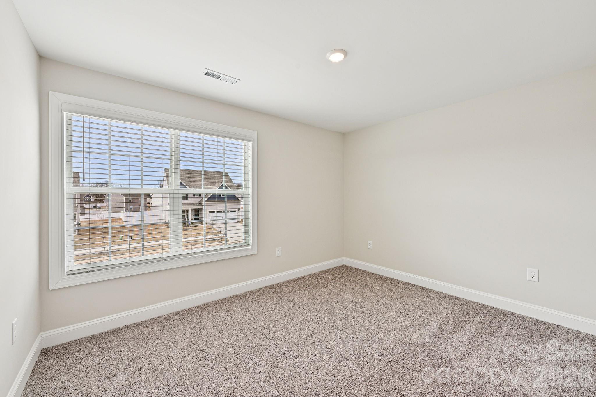 109 Rills Crossing Way — Troutman