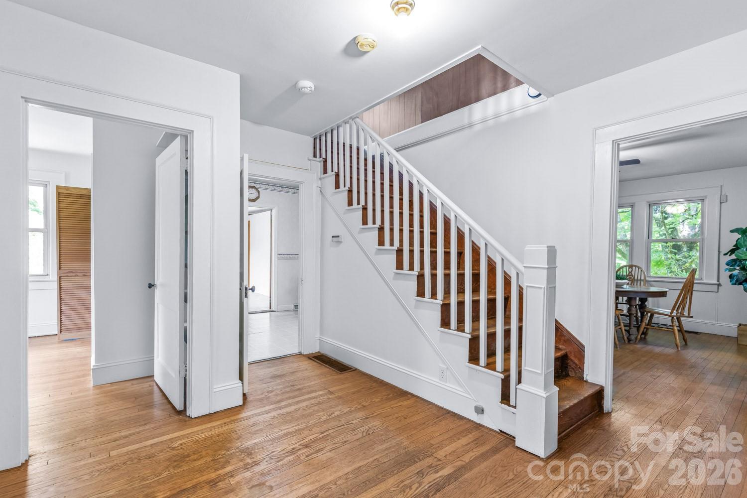 160 Mclean Road — Weaverville