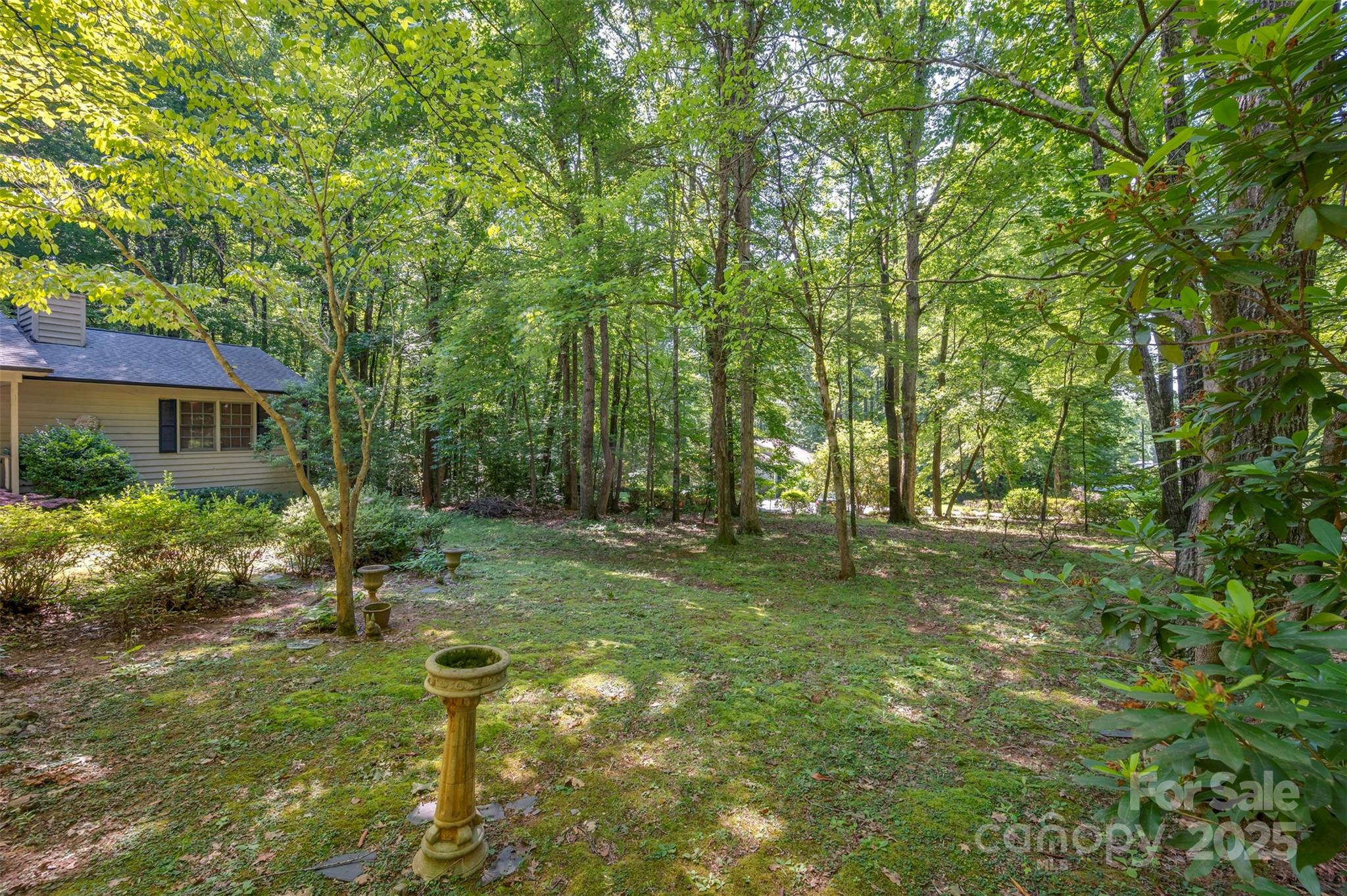 144 Beechwood Drive — Columbus