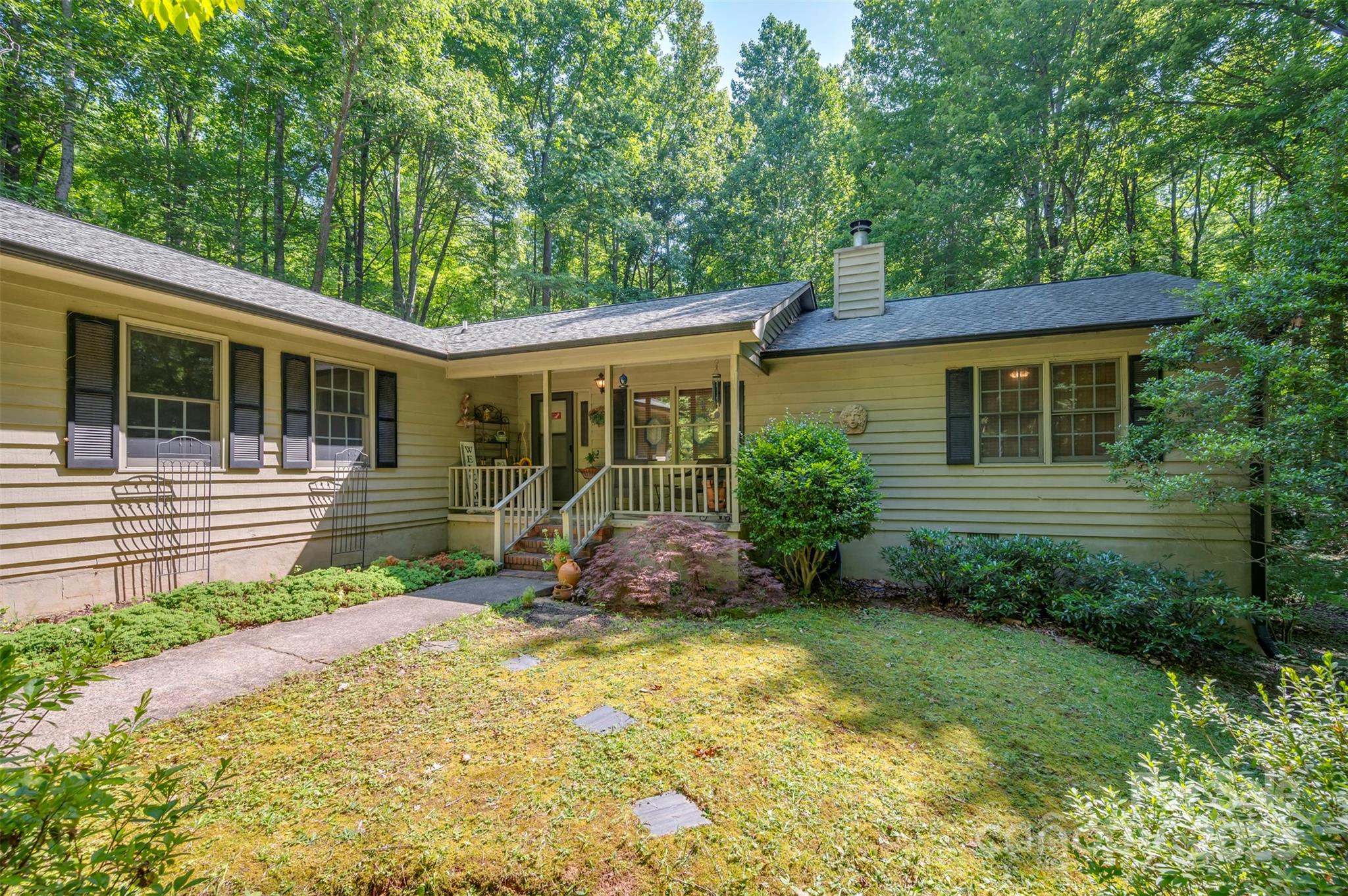 144 Beechwood Drive — Columbus